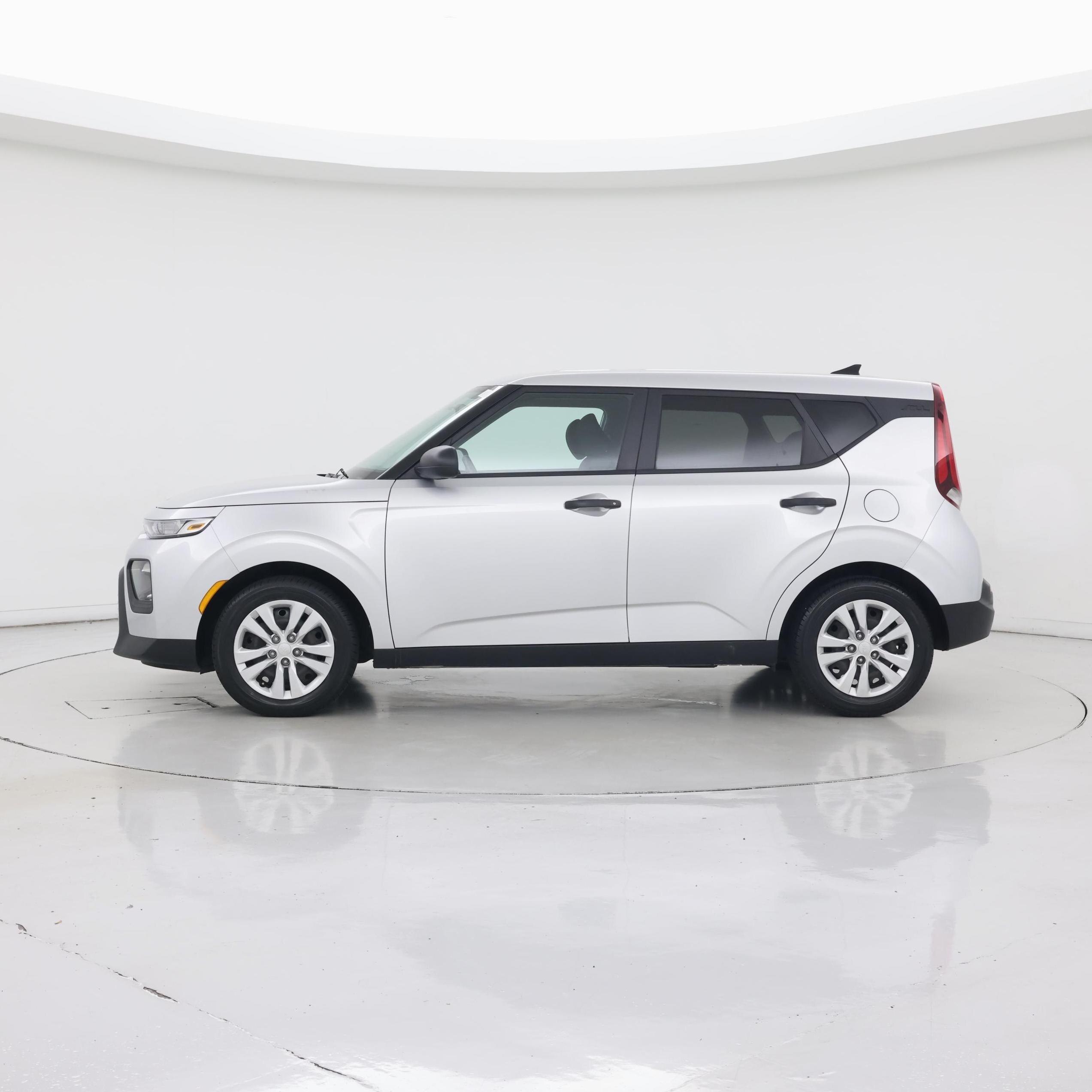 Thumbnail: 2020 Kia Soul - 3