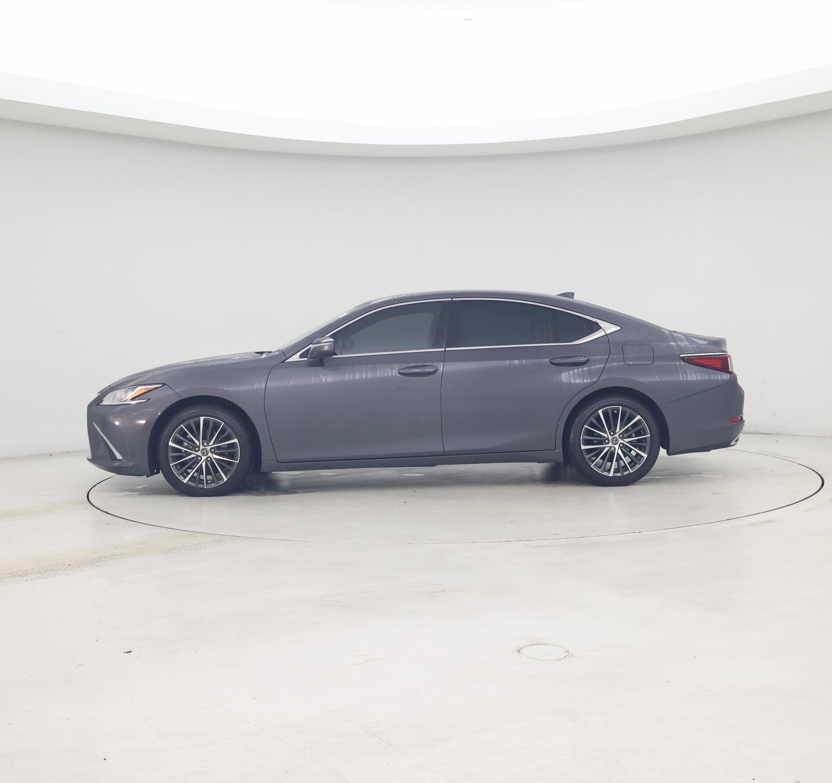 Thumbnail: 2025 Lexus ES - 3