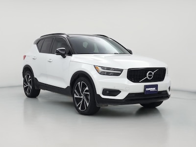 2022 Volvo XC40 T4 R-Design