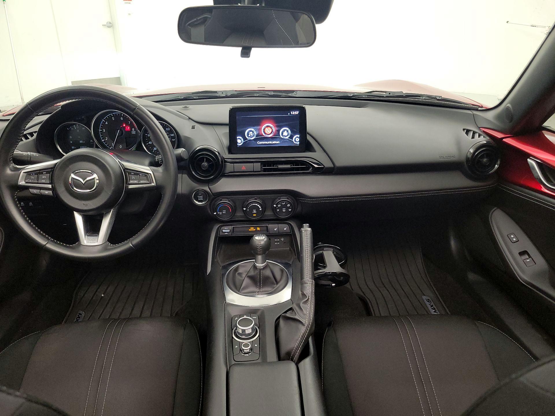 Thumbnail: 2020 Mazda MX-5 Miata - 9