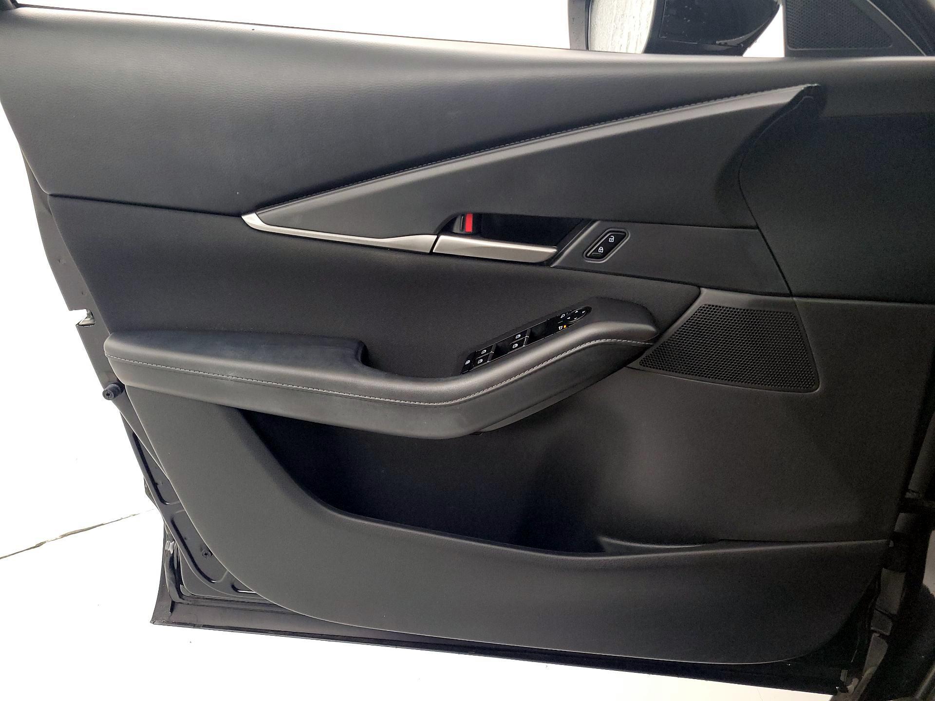 Thumbnail: 2023 Mazda CX-30 - 12