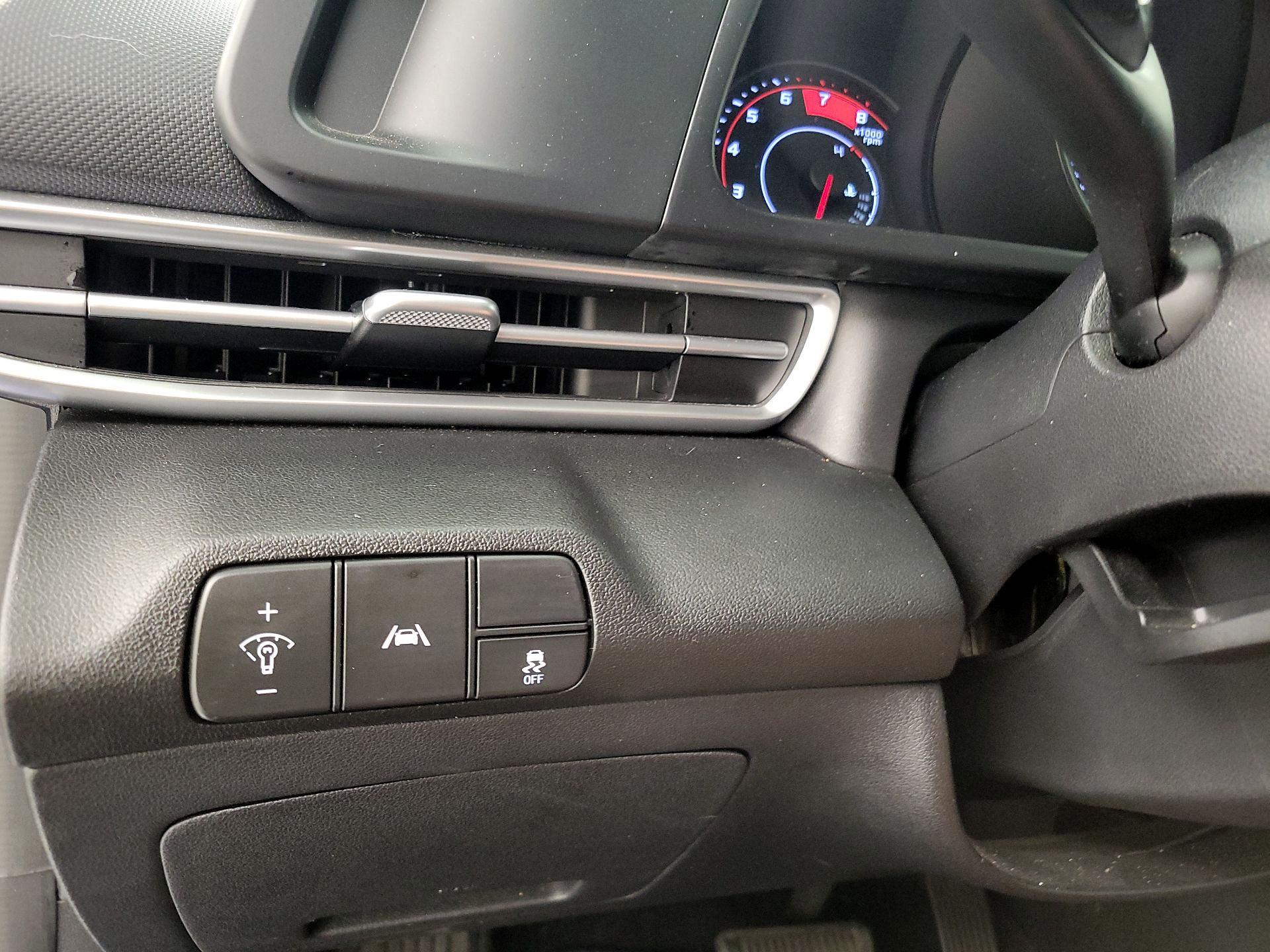 Thumbnail: 2023 Hyundai Elantra - 13