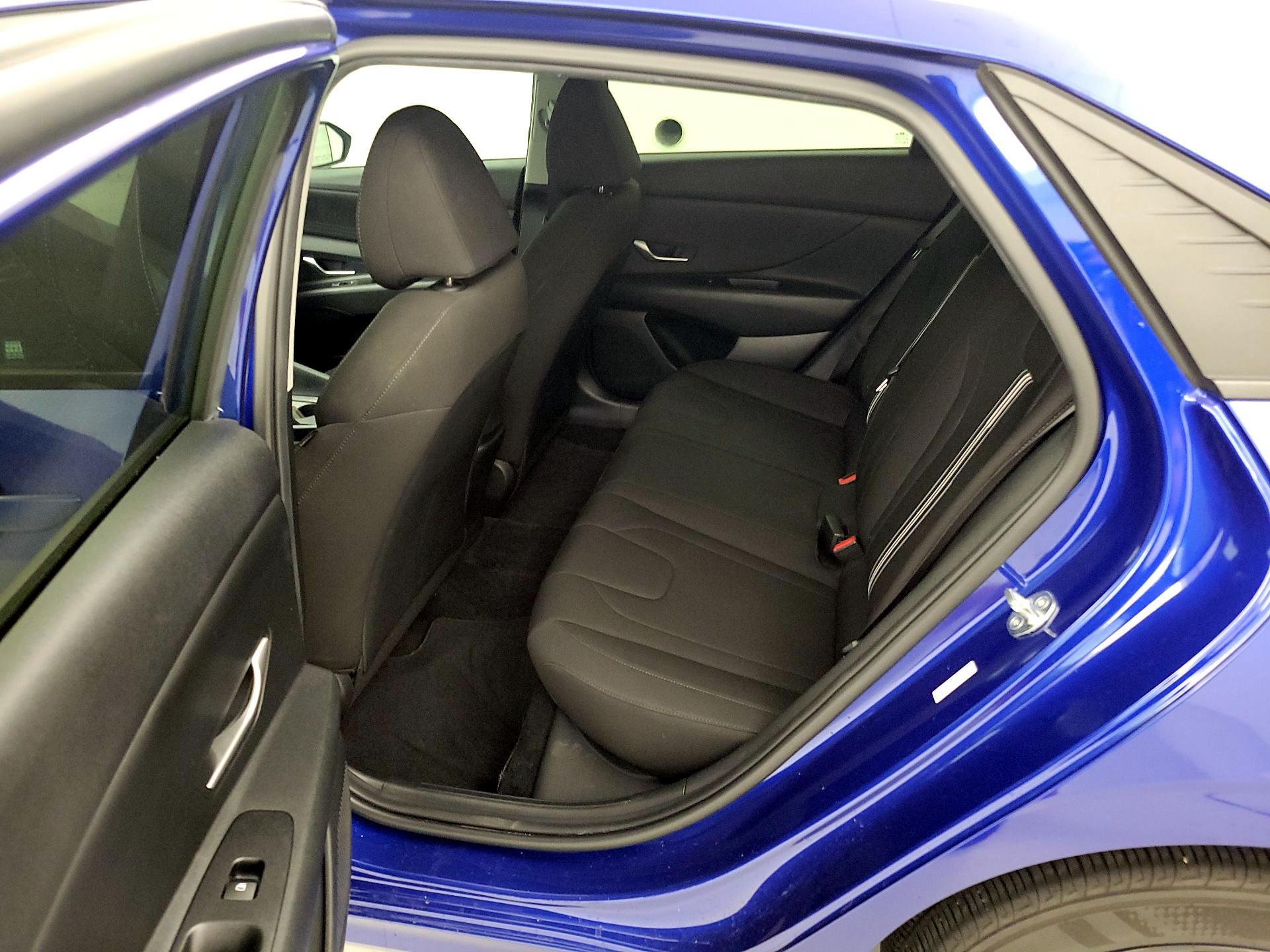 Thumbnail: 2023 Hyundai Elantra - 19