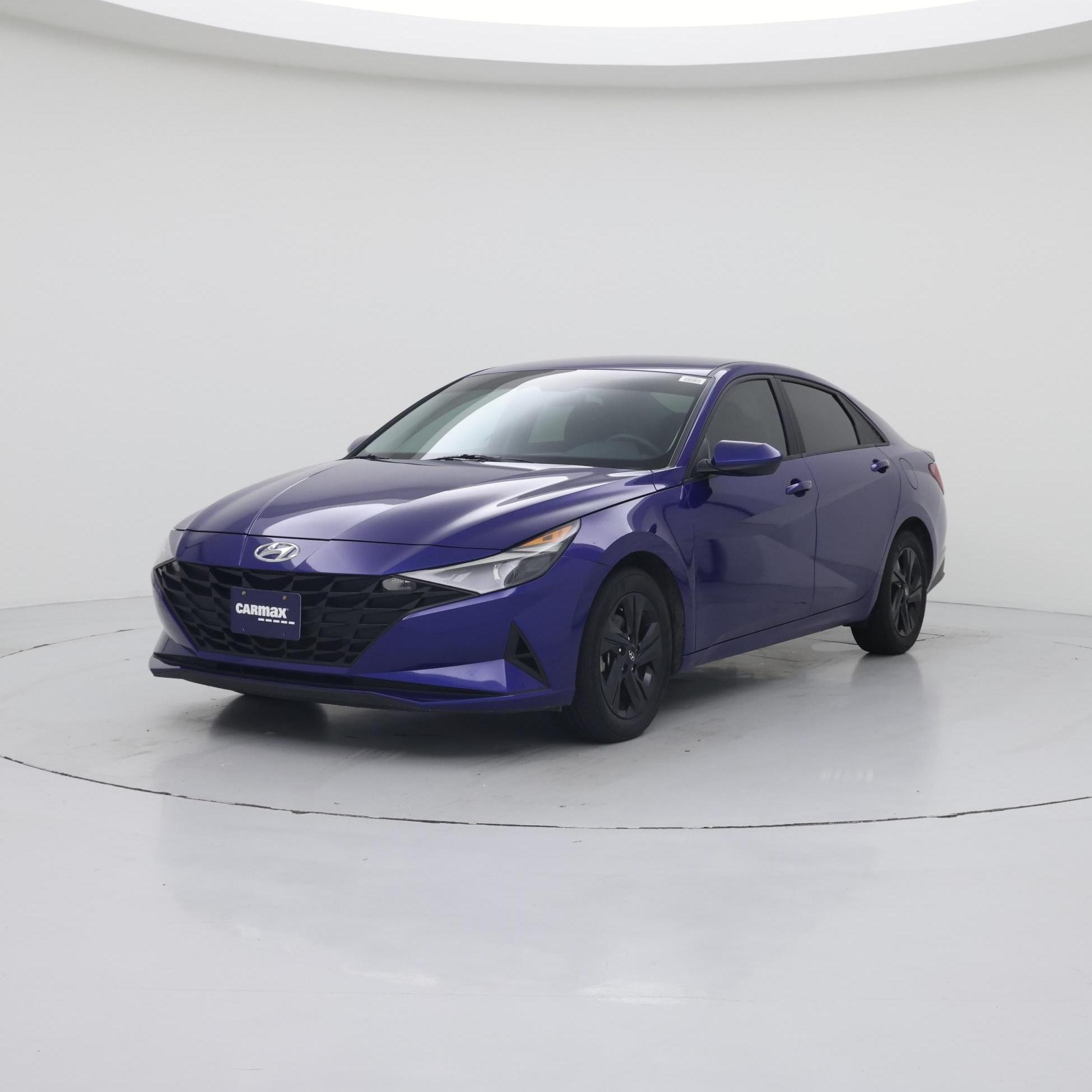 Thumbnail: 2023 Hyundai Elantra - 4