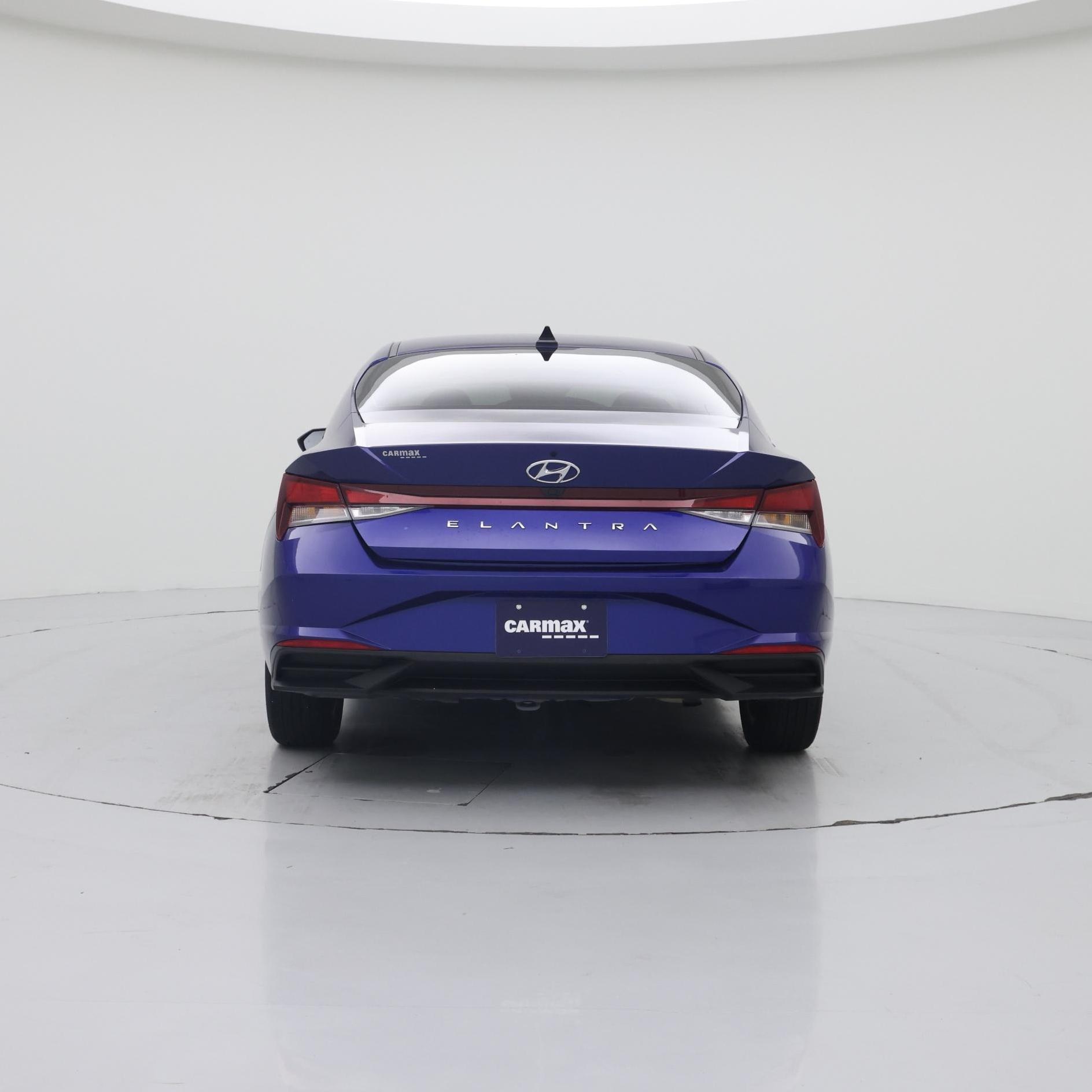 Thumbnail: 2023 Hyundai Elantra - 6