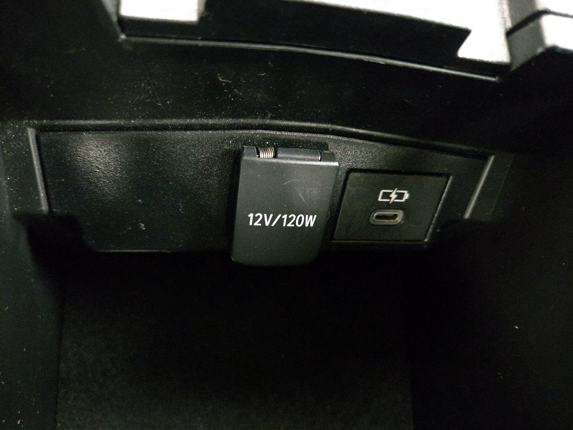 Thumbnail: 2024 Toyota Corolla - 18