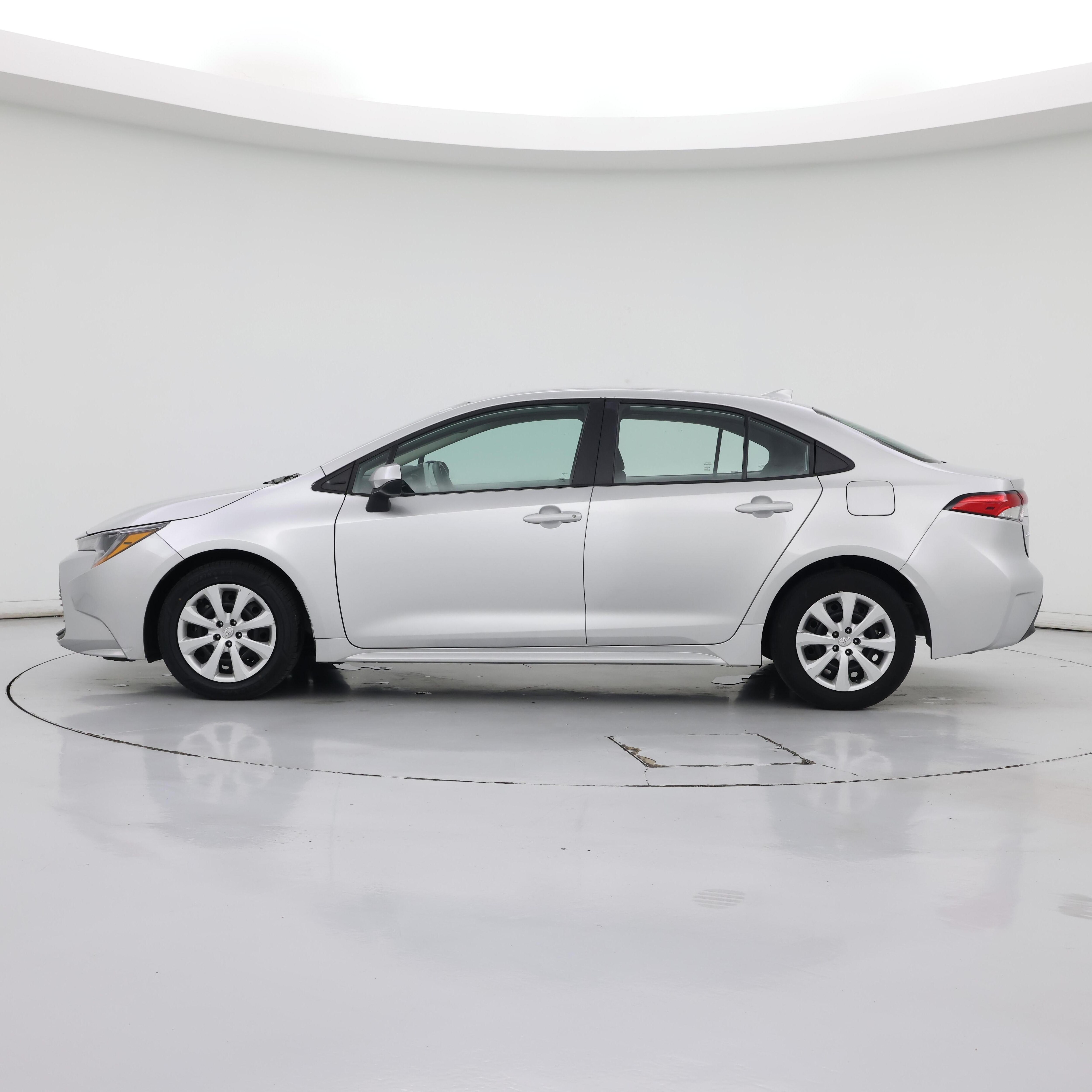 Thumbnail: 2024 Toyota Corolla - 3