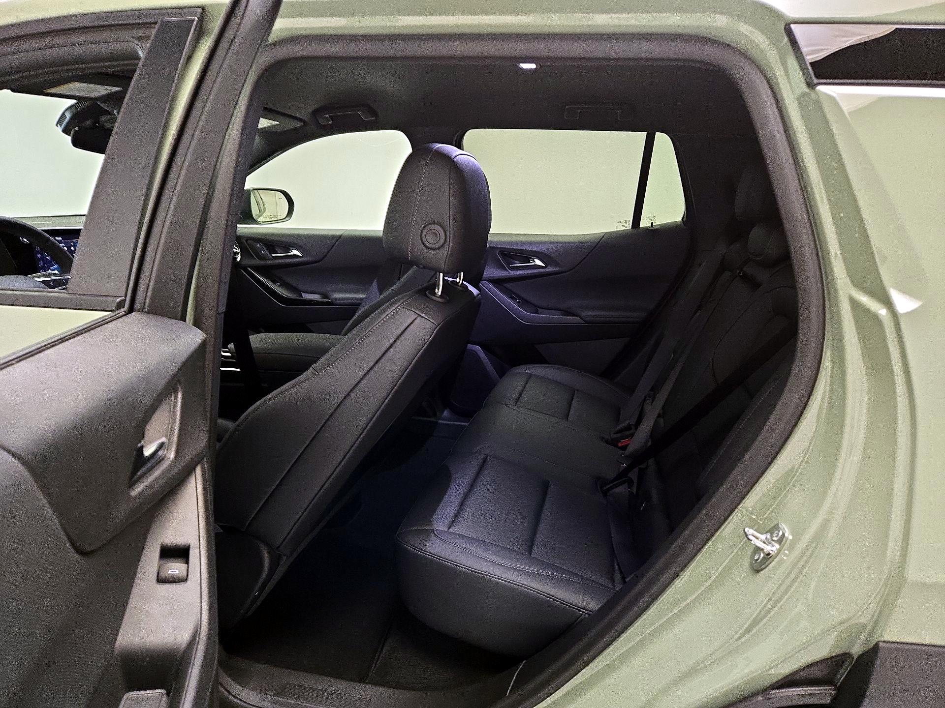 Thumbnail: 2026 Chevrolet Equinox - 19