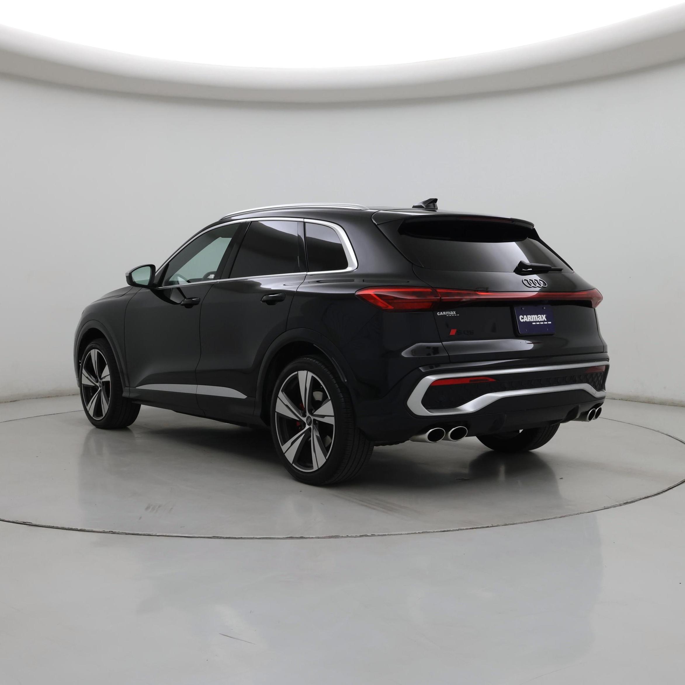 Thumbnail: 2025 Audi SQ5 - 2
