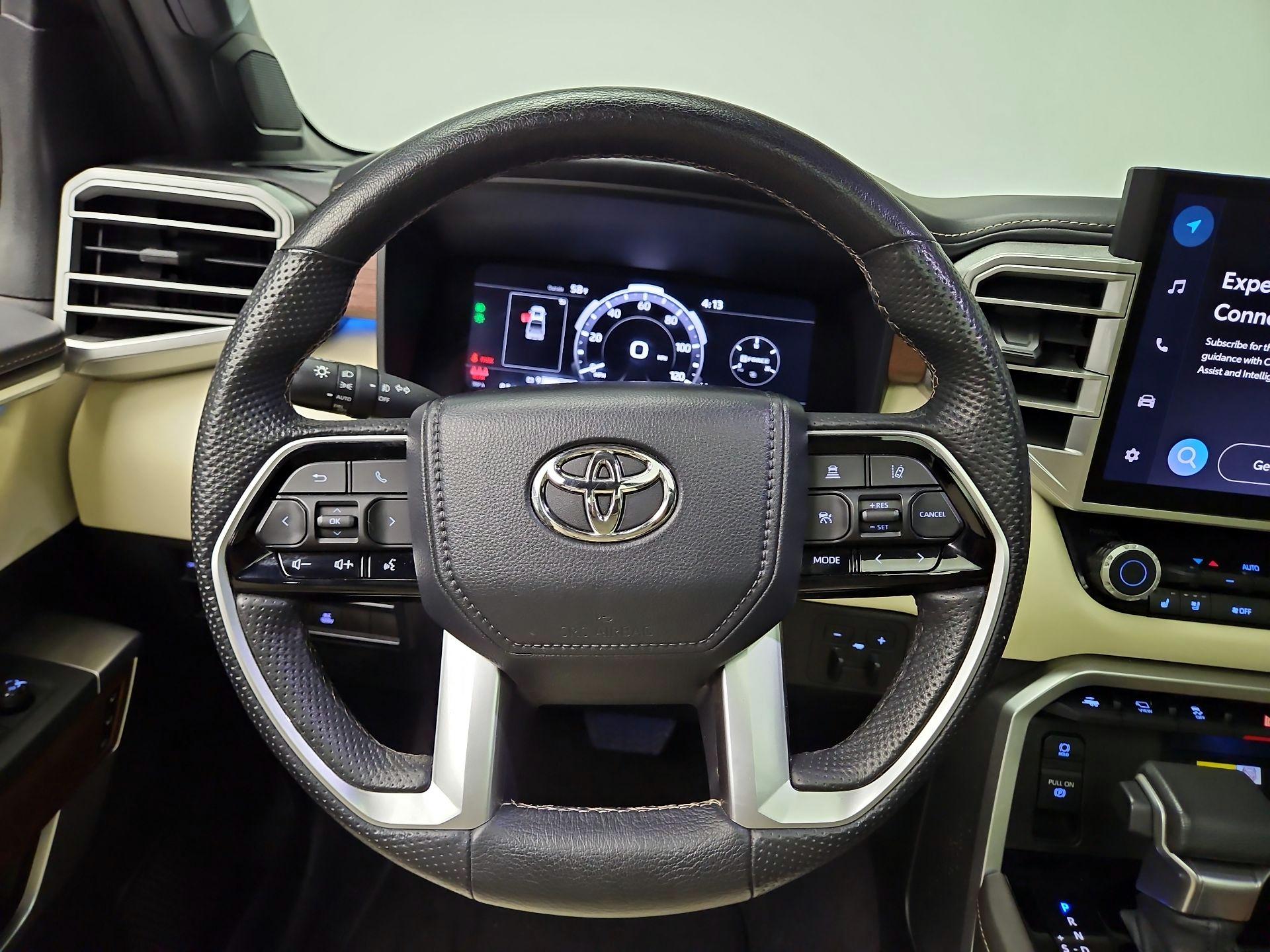 Thumbnail: 2022 Toyota Tundra - 10