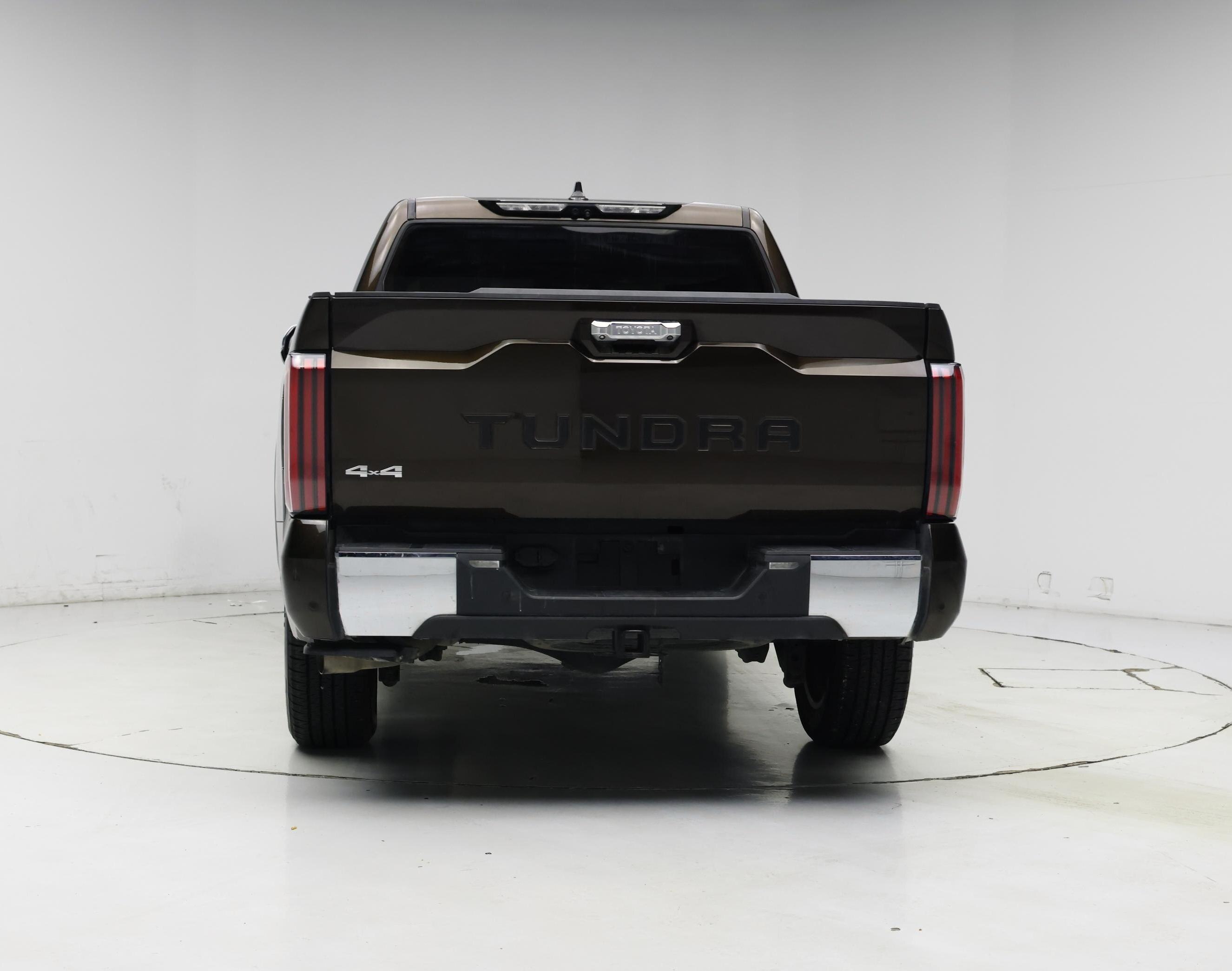 Thumbnail: 2022 Toyota Tundra - 6