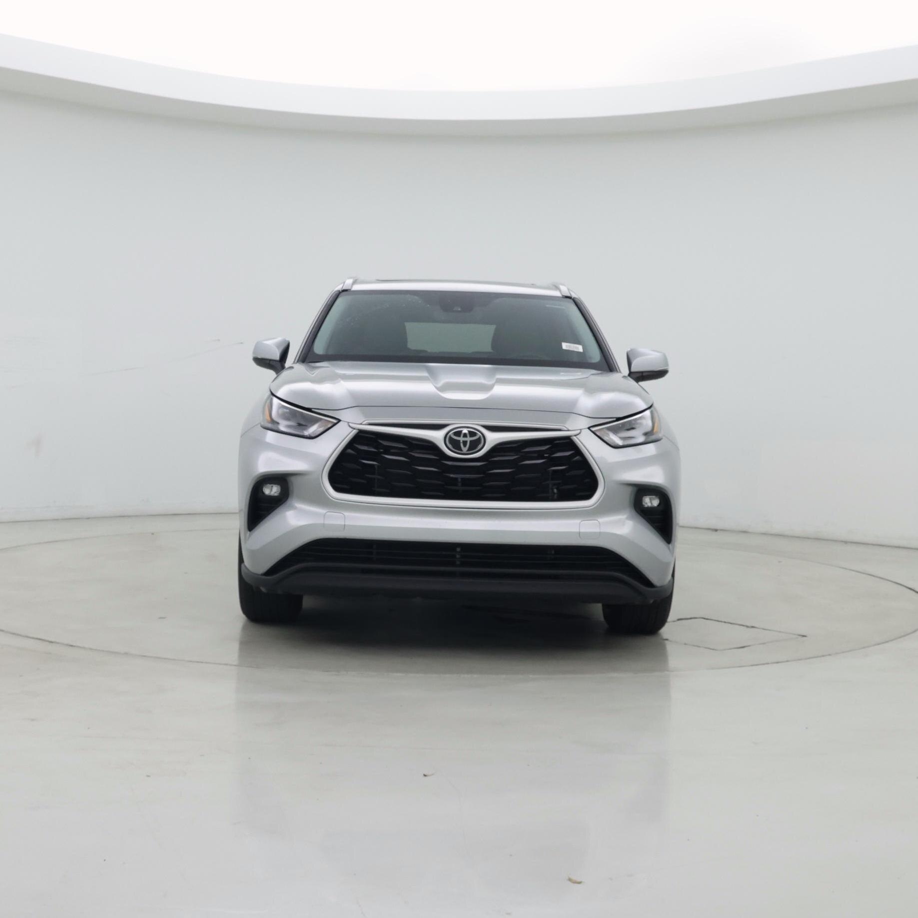 Thumbnail: 2023 Toyota Highlander - 5