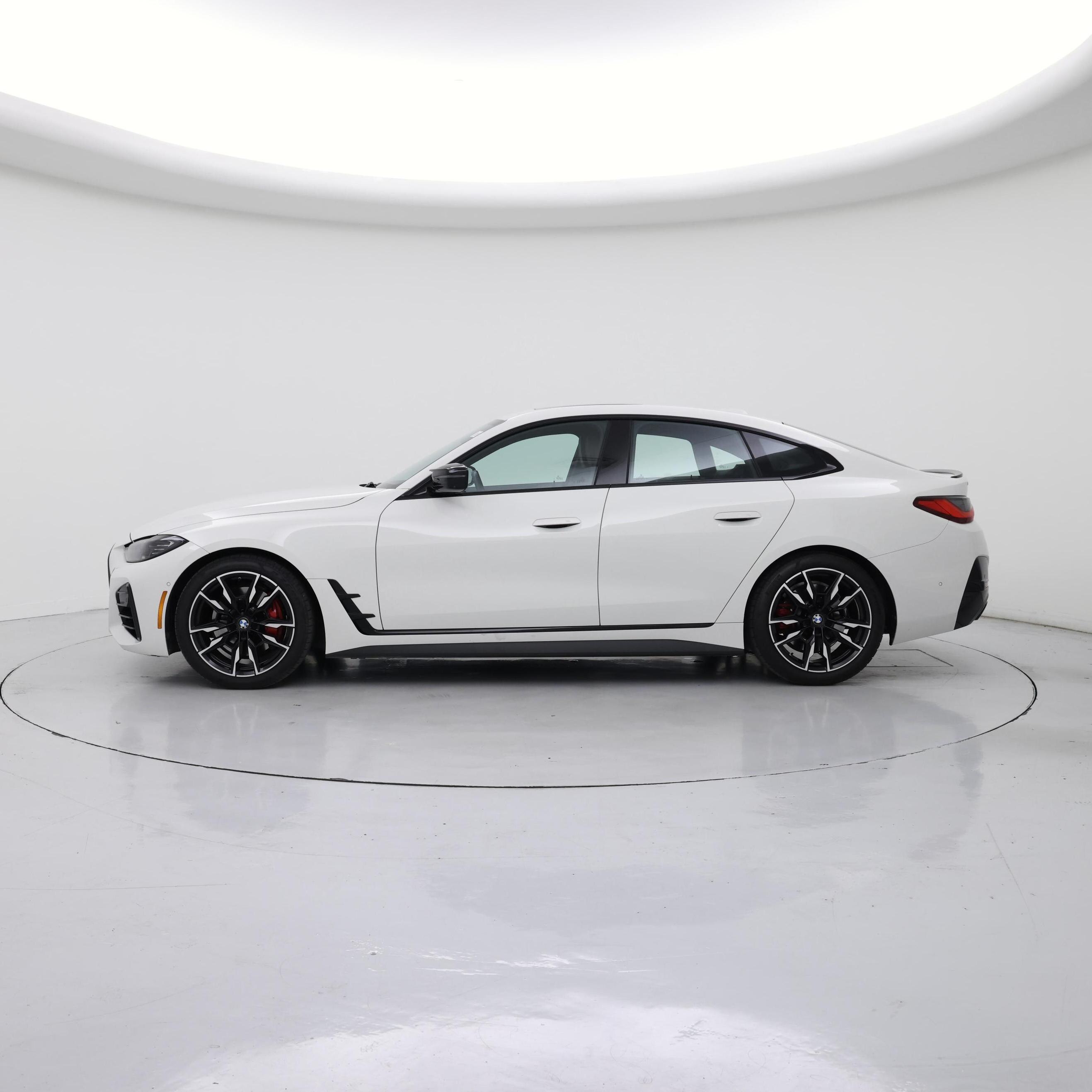 Thumbnail: 2024 BMW 4 Series - 3