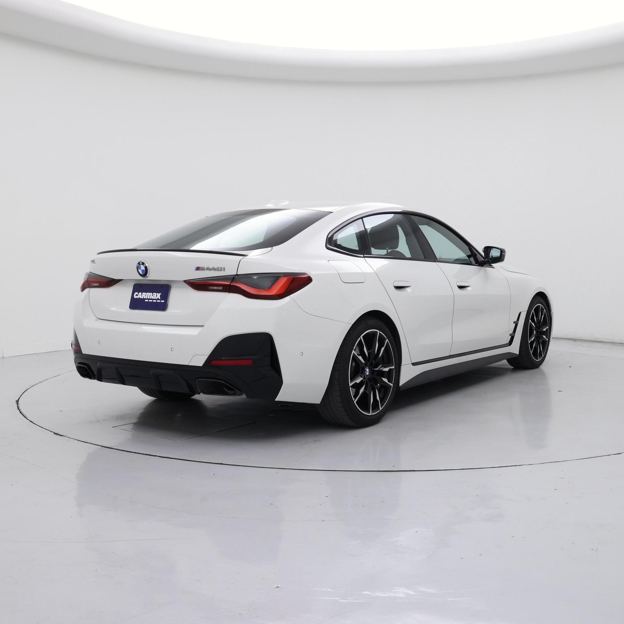 Thumbnail: 2024 BMW 4 Series - 8