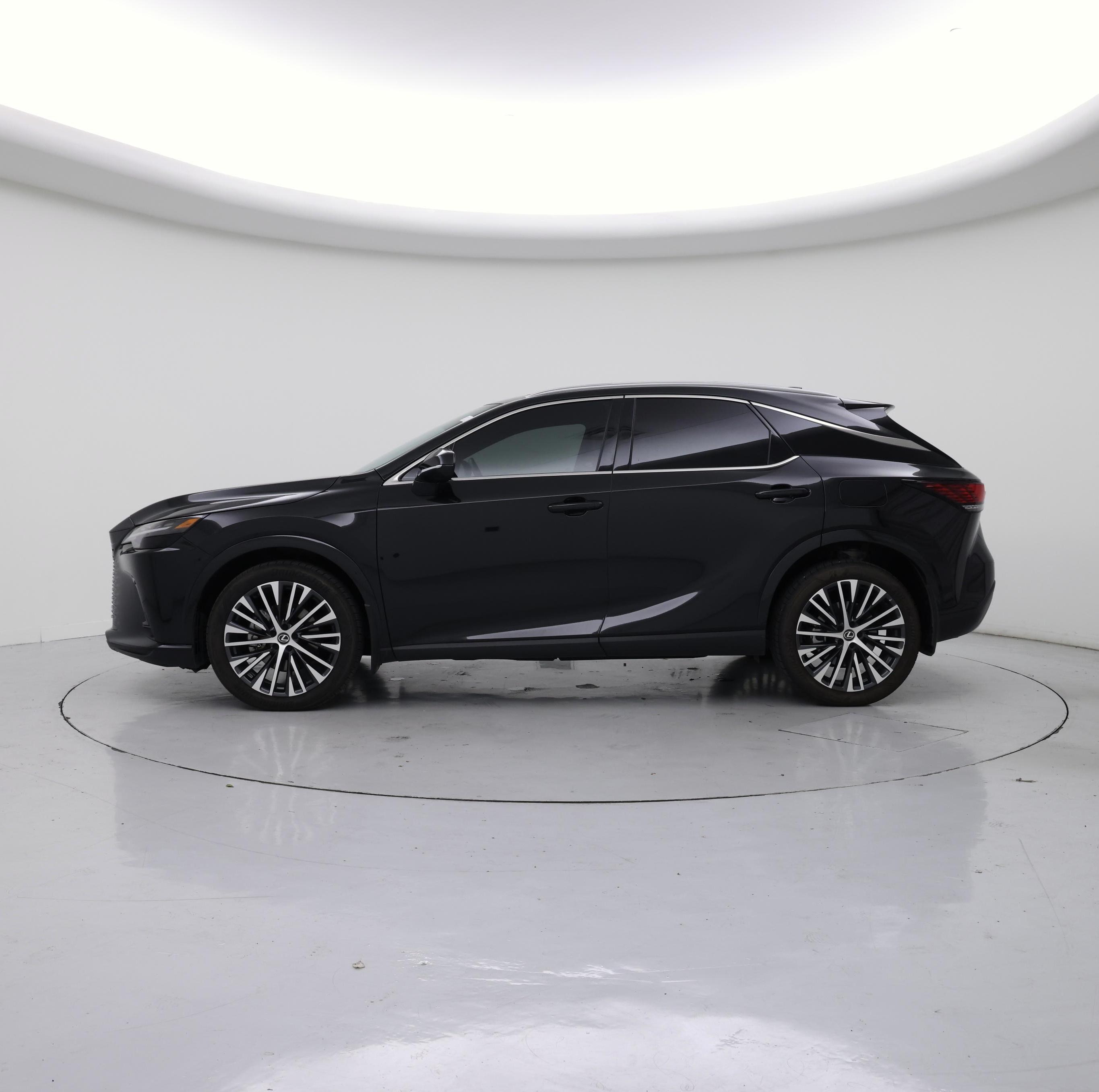 Thumbnail: 2024 Lexus RX - 3