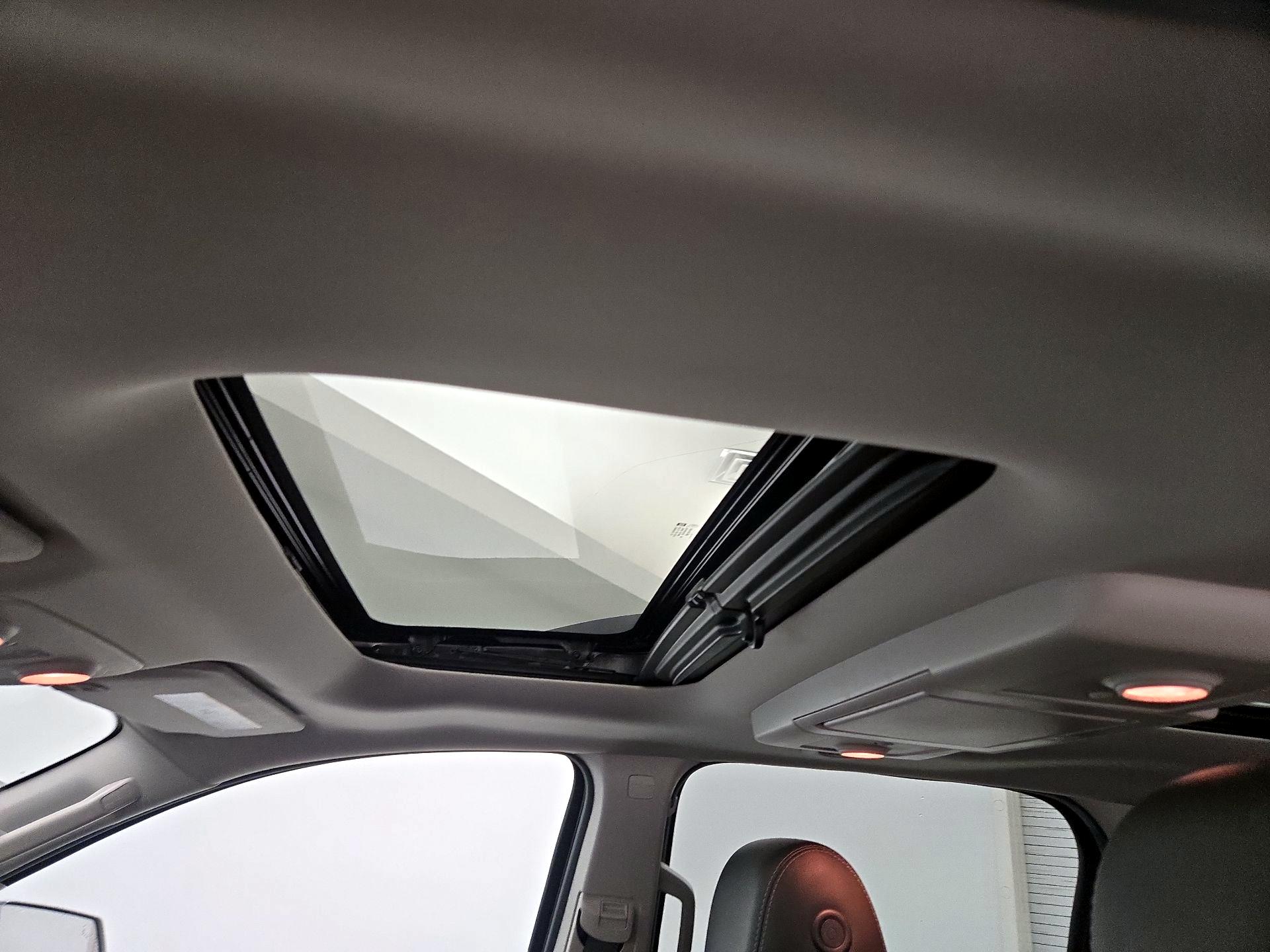 Thumbnail: 2016 GMC Acadia - 20