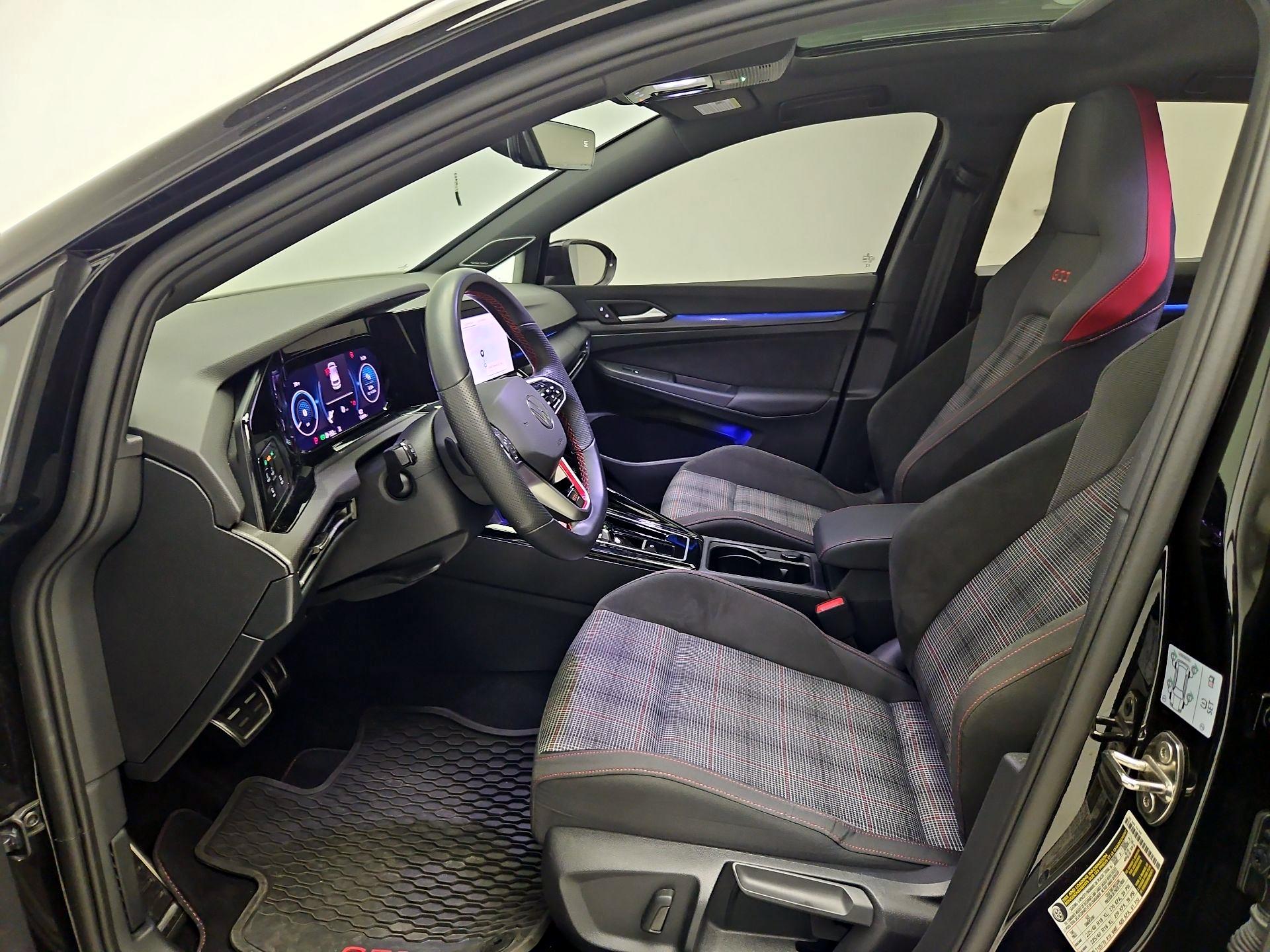 Thumbnail: 2024 Volkswagen Golf - 11