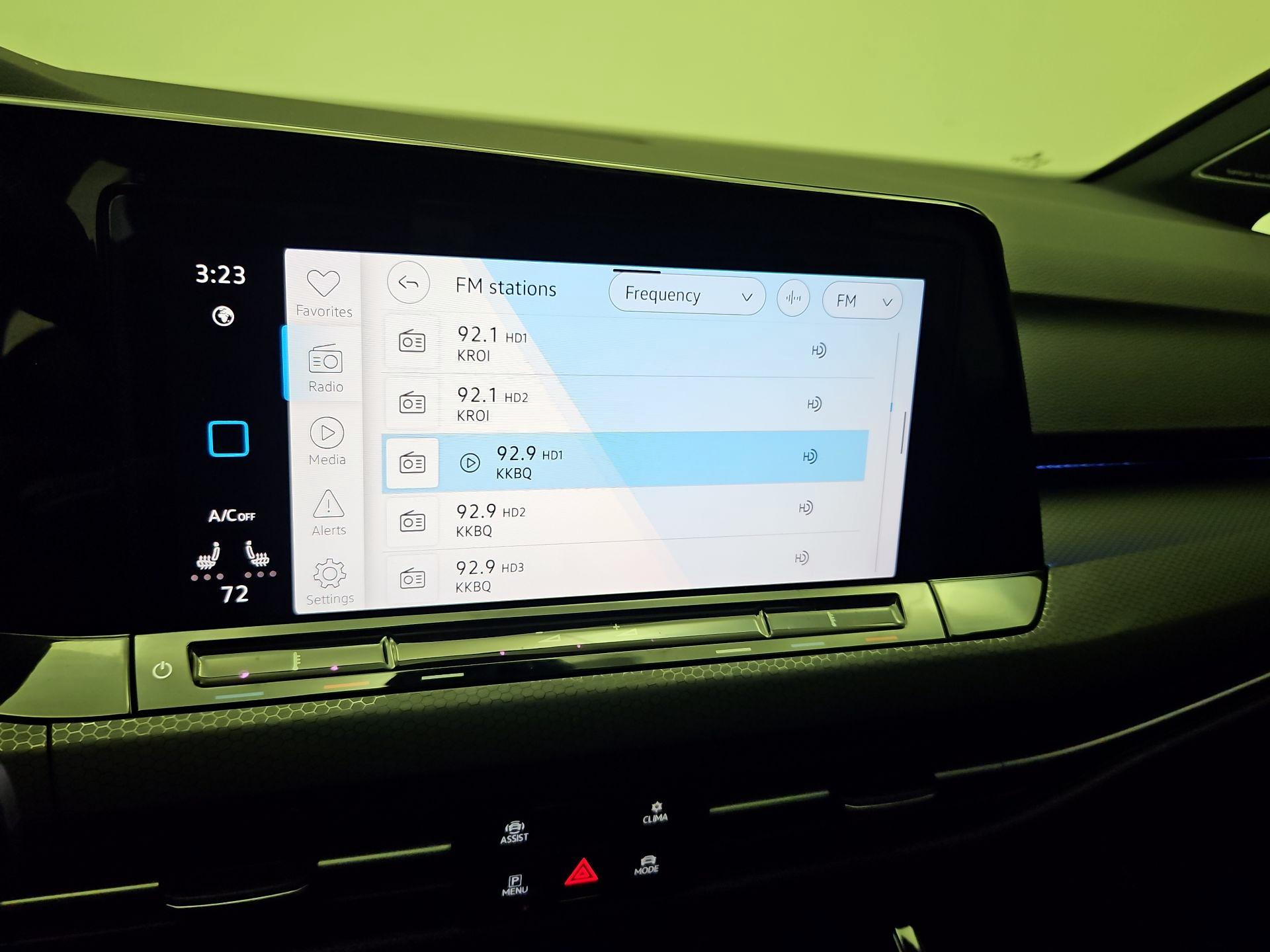 Thumbnail: 2024 Volkswagen Golf - 16