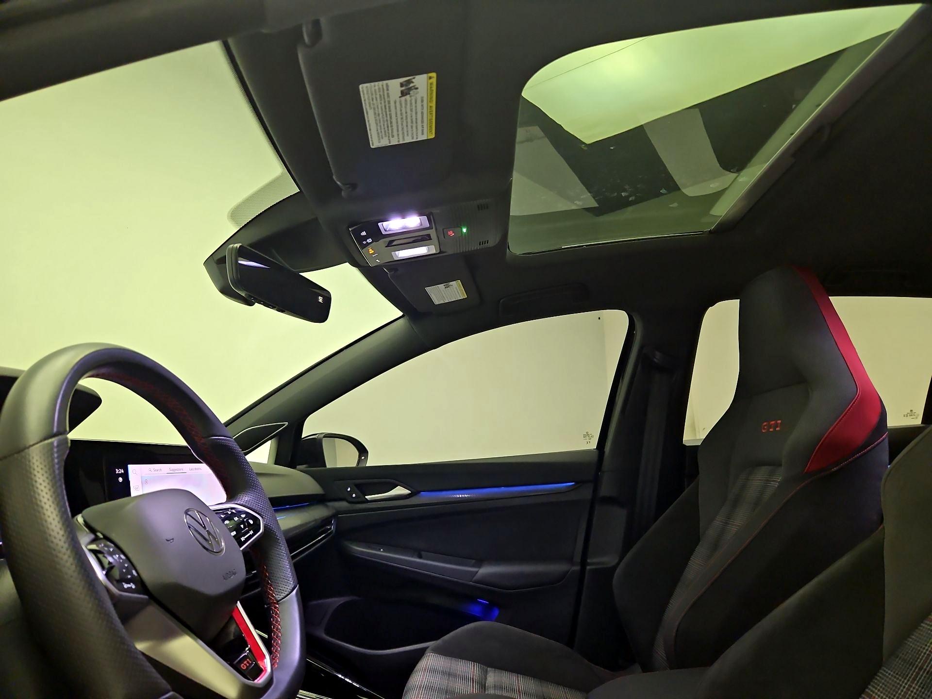 Thumbnail: 2024 Volkswagen Golf - 20