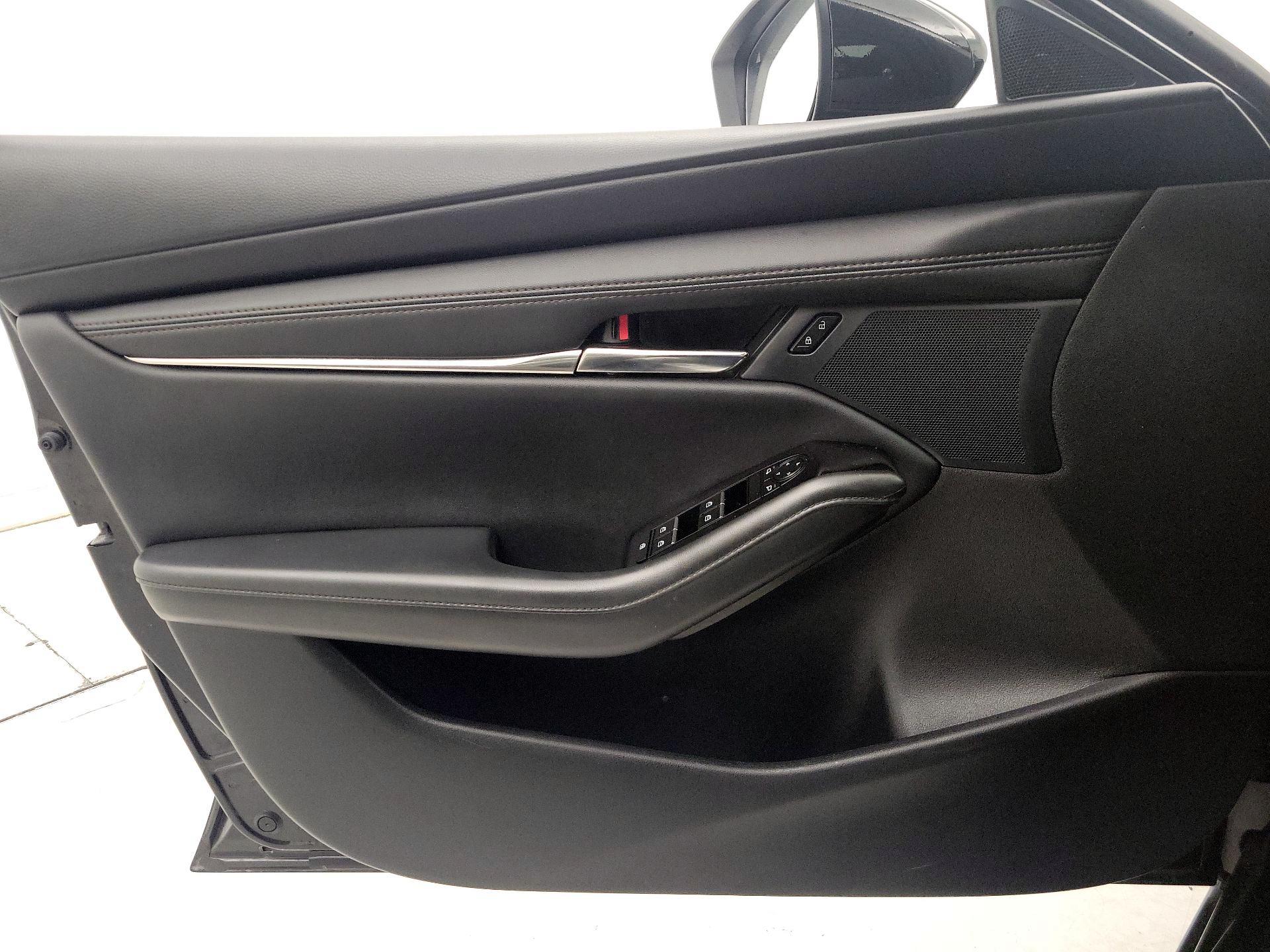 Thumbnail: 2025 Mazda Mazda3 - 12