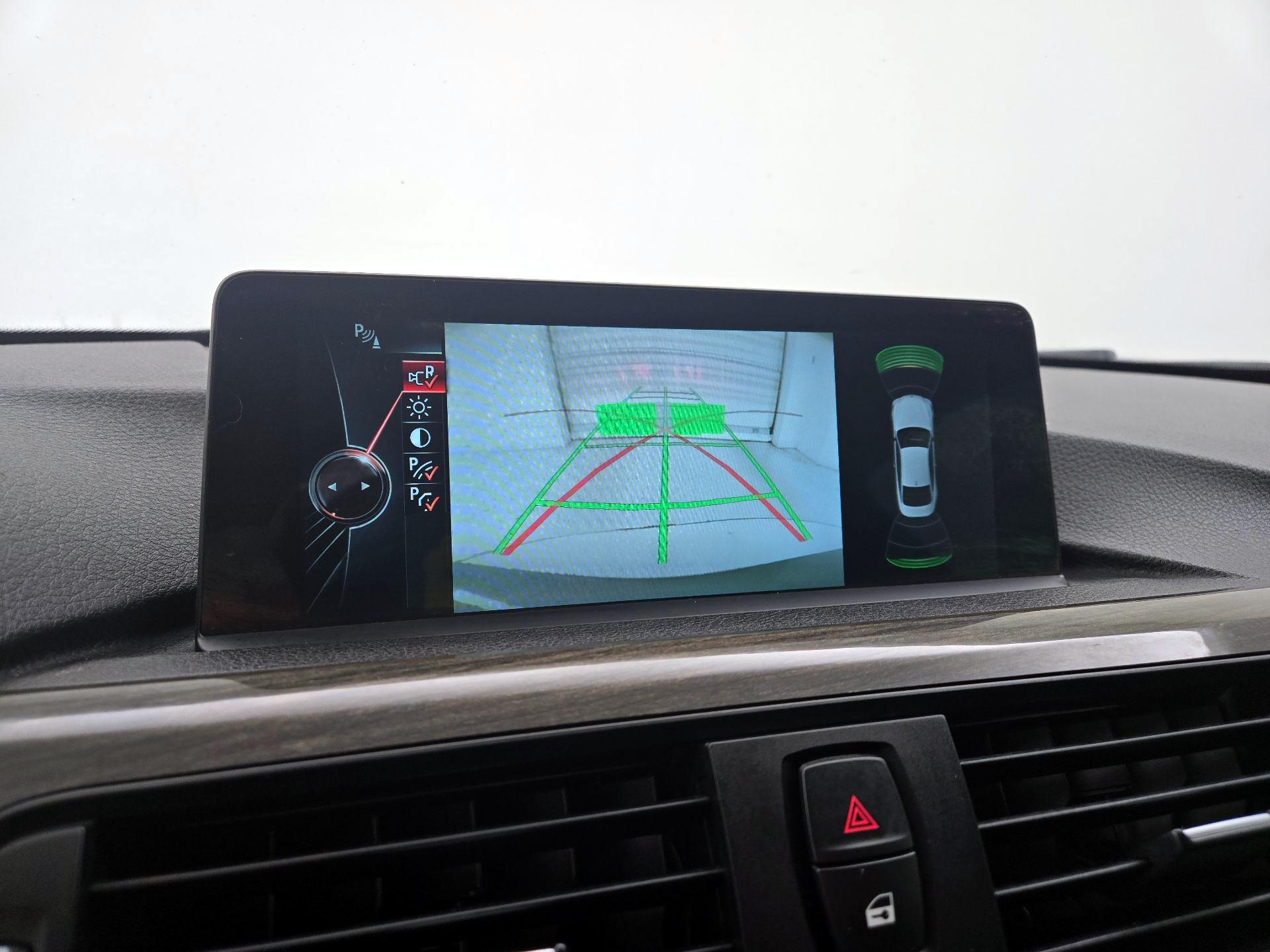 Thumbnail: 2016 BMW 4 Series - 15