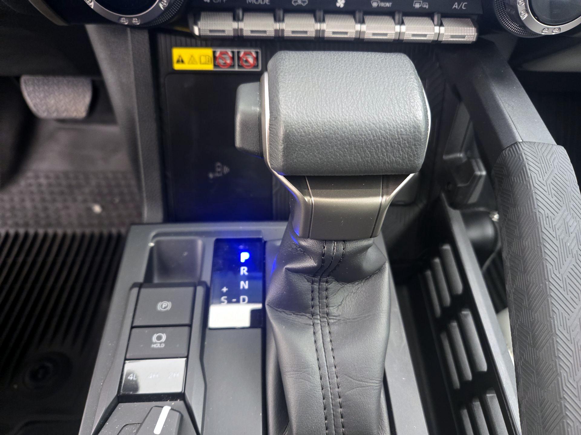 Thumbnail: 2024 Toyota Tacoma - 17