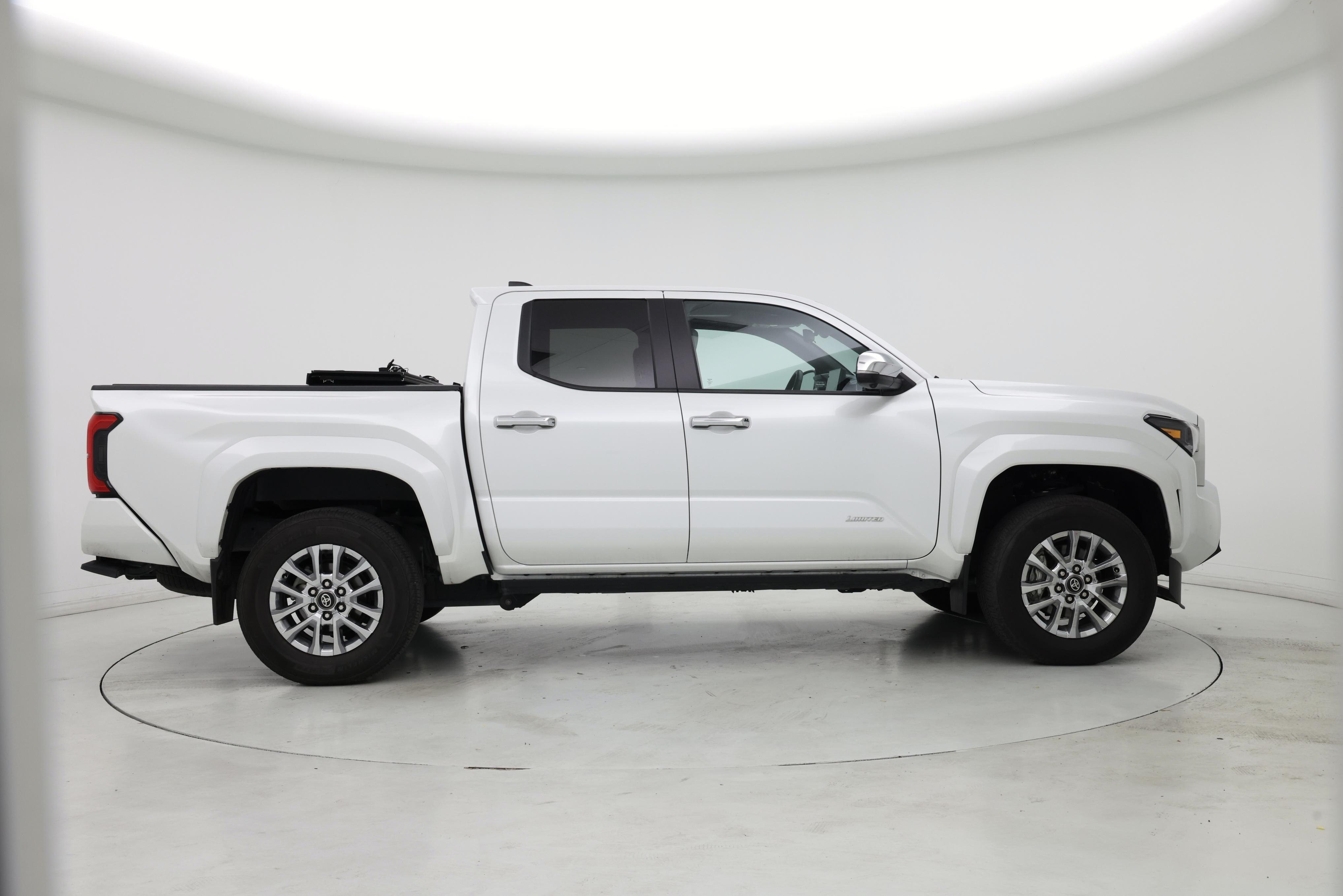 Thumbnail: 2024 Toyota Tacoma - 7