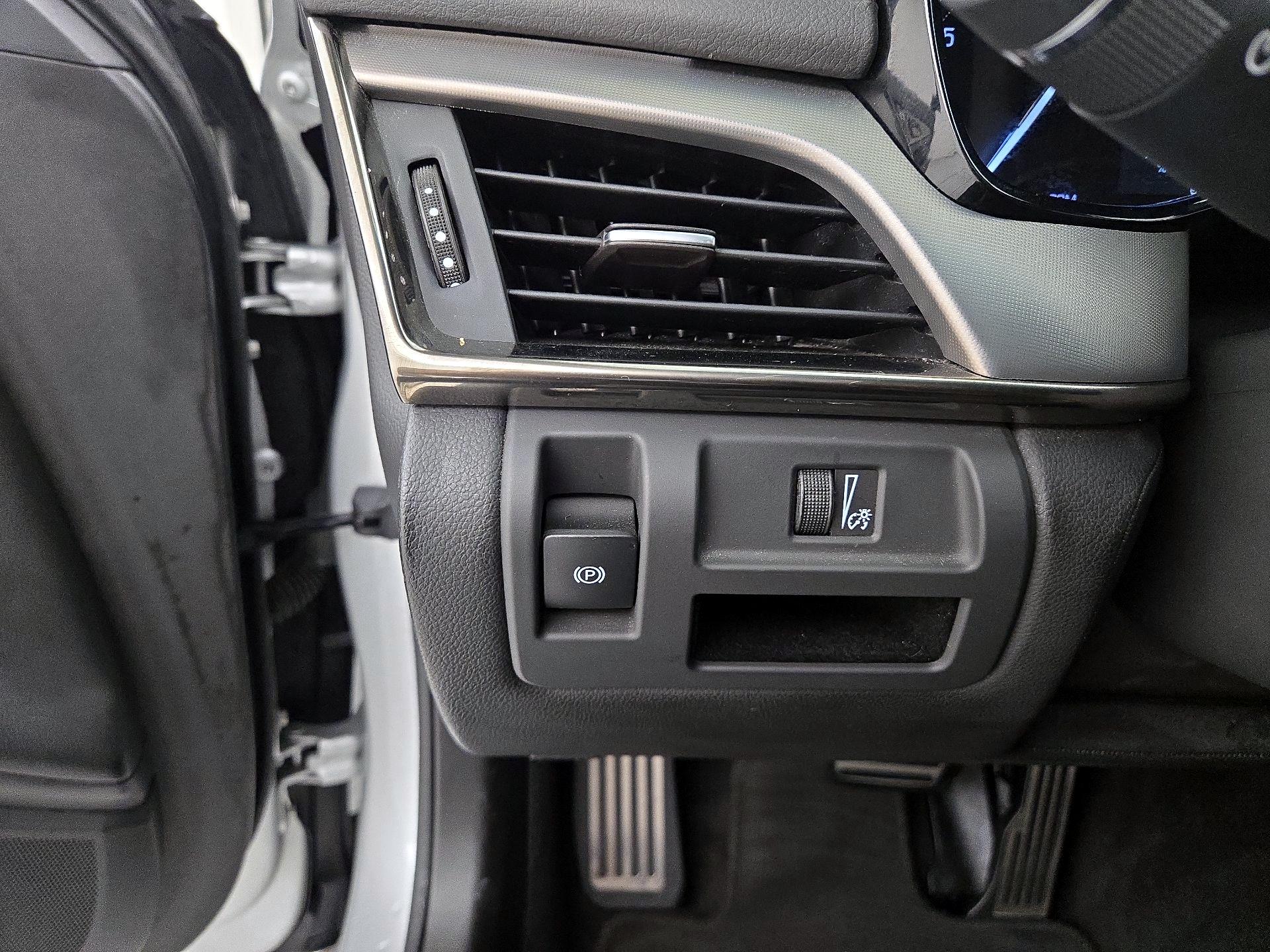 Thumbnail: 2019 Cadillac CTS - 13