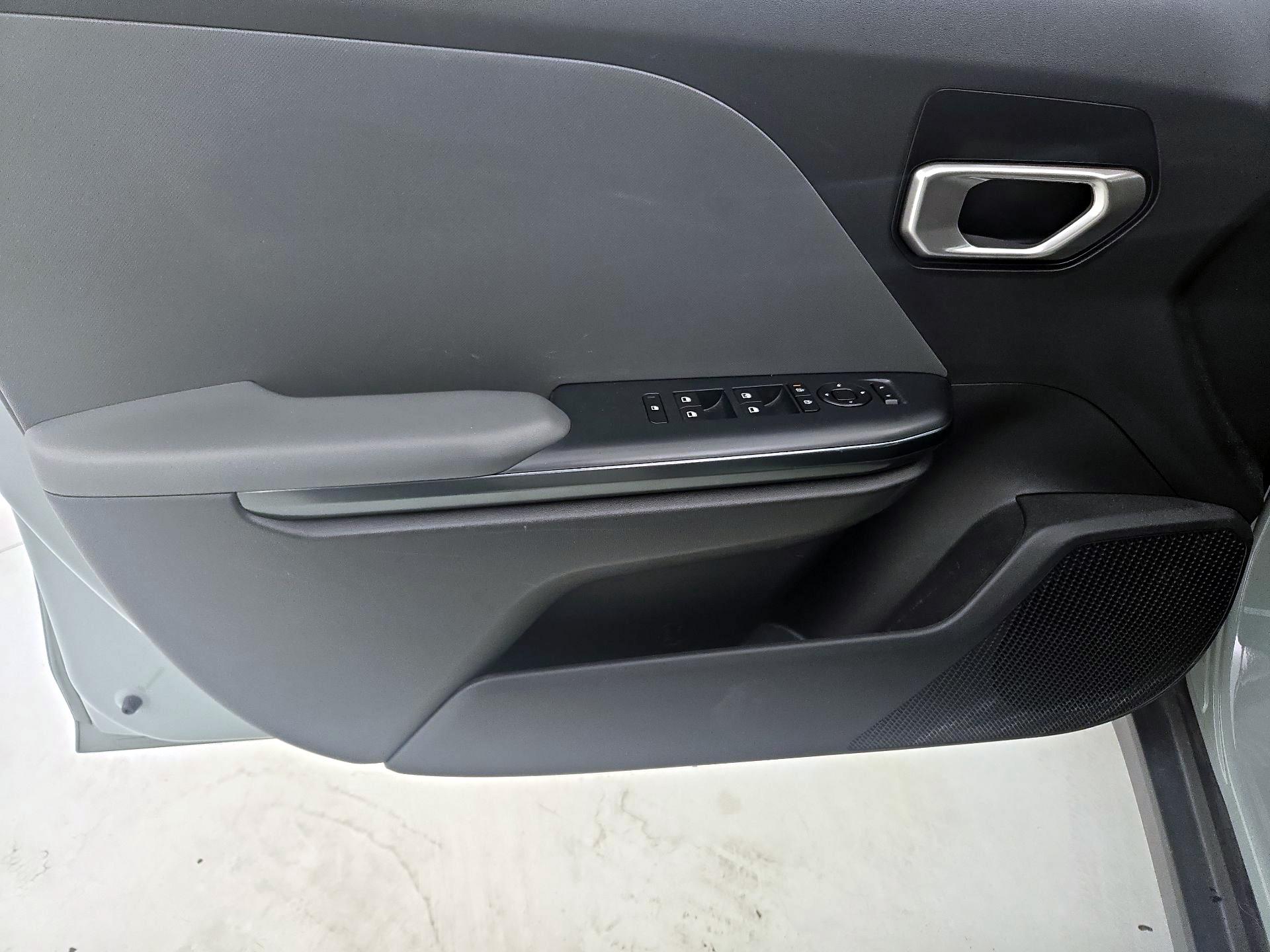 Thumbnail: 2025 Kia K4 - 12