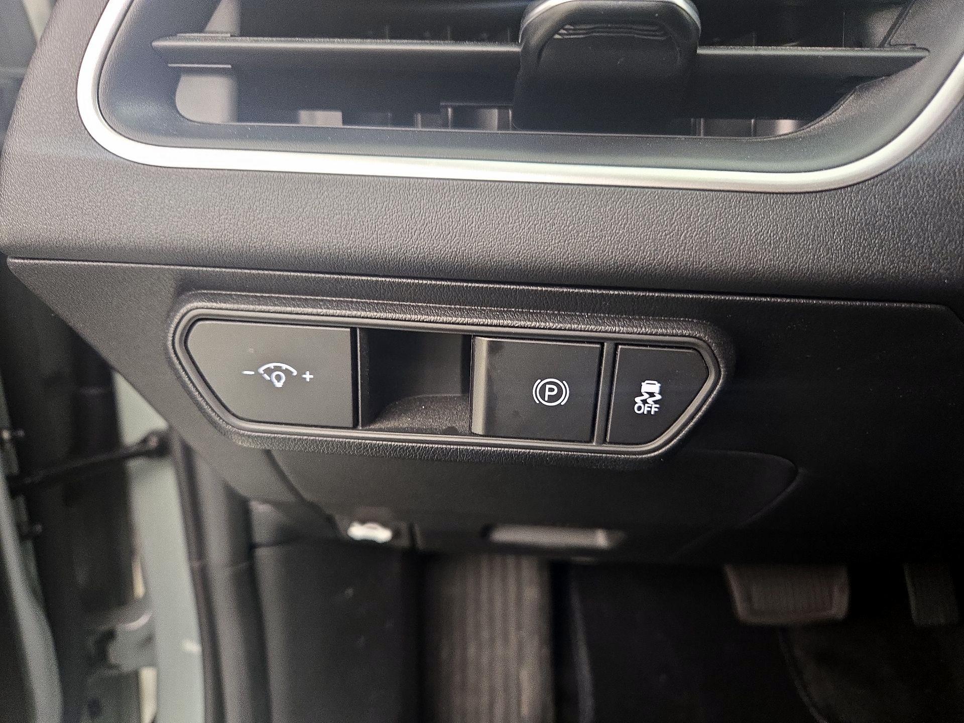 Thumbnail: 2025 Kia K4 - 13