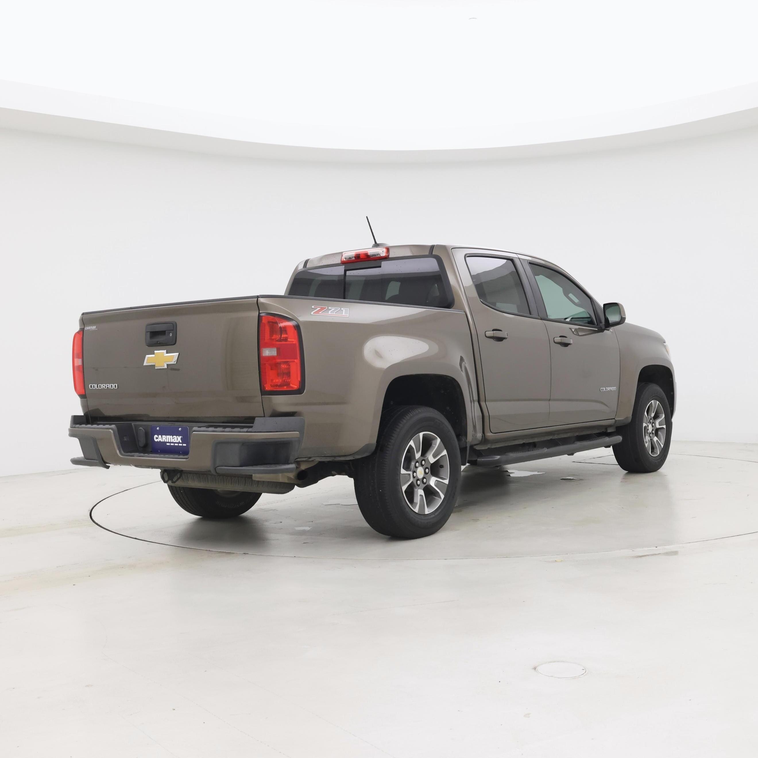 Thumbnail: 2017 Chevrolet Colorado - 8