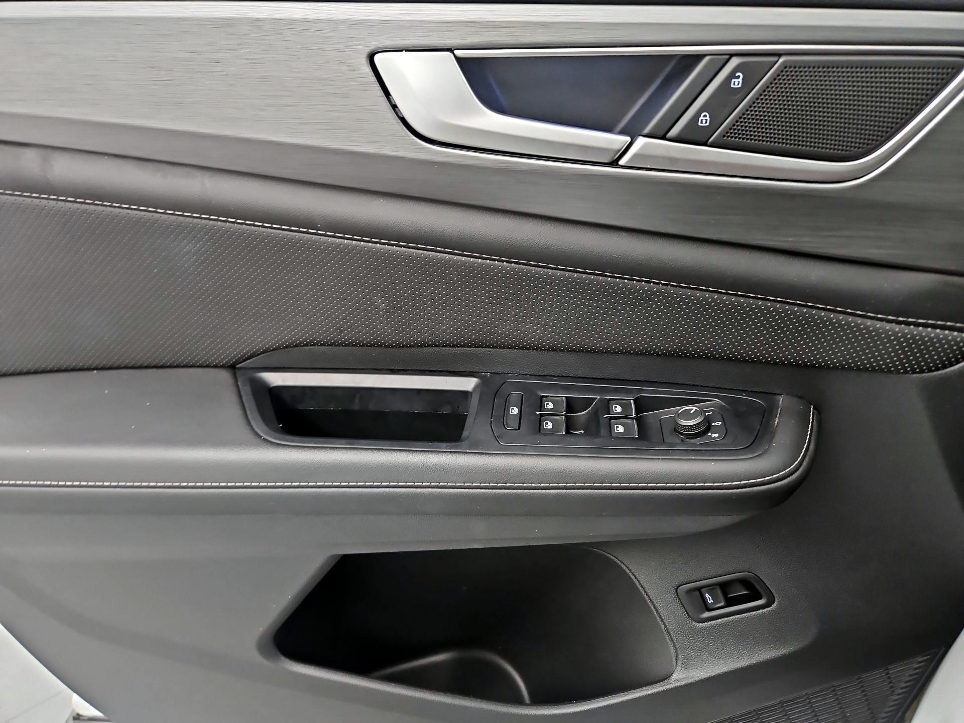 Thumbnail: 2025 Volkswagen Atlas - 12