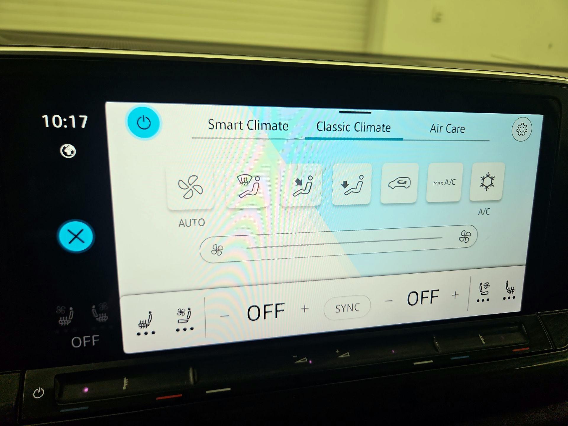 Thumbnail: 2025 Volkswagen Atlas - 16