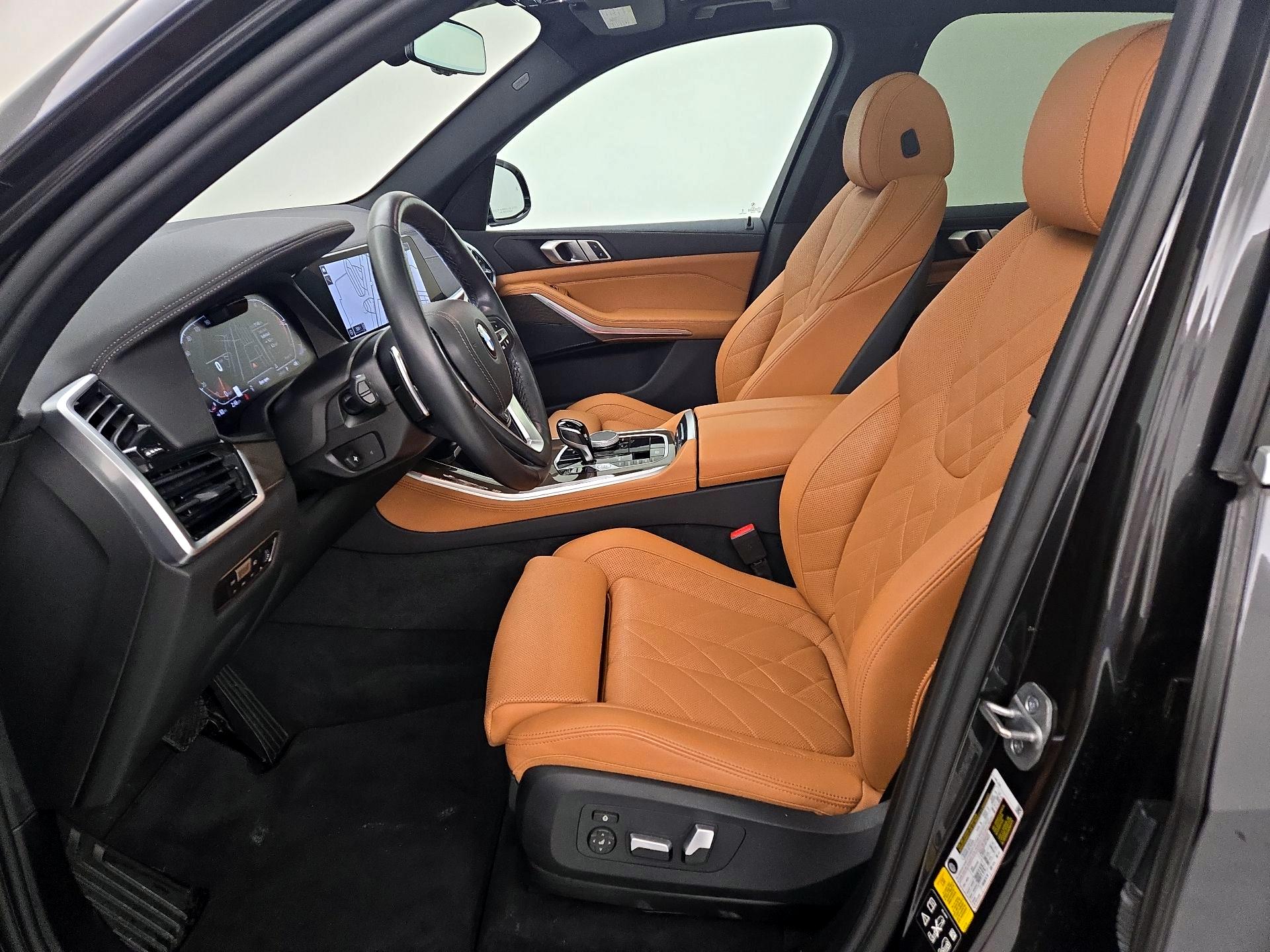 Thumbnail: 2023 BMW X5 - 11