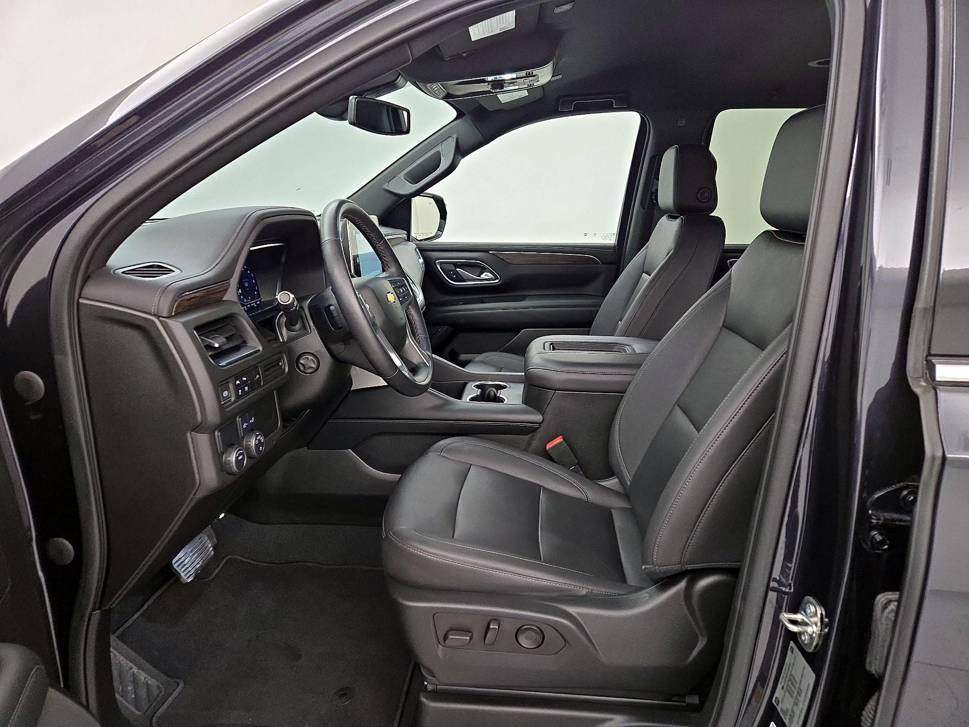 Thumbnail: 2022 Chevrolet Tahoe - 11