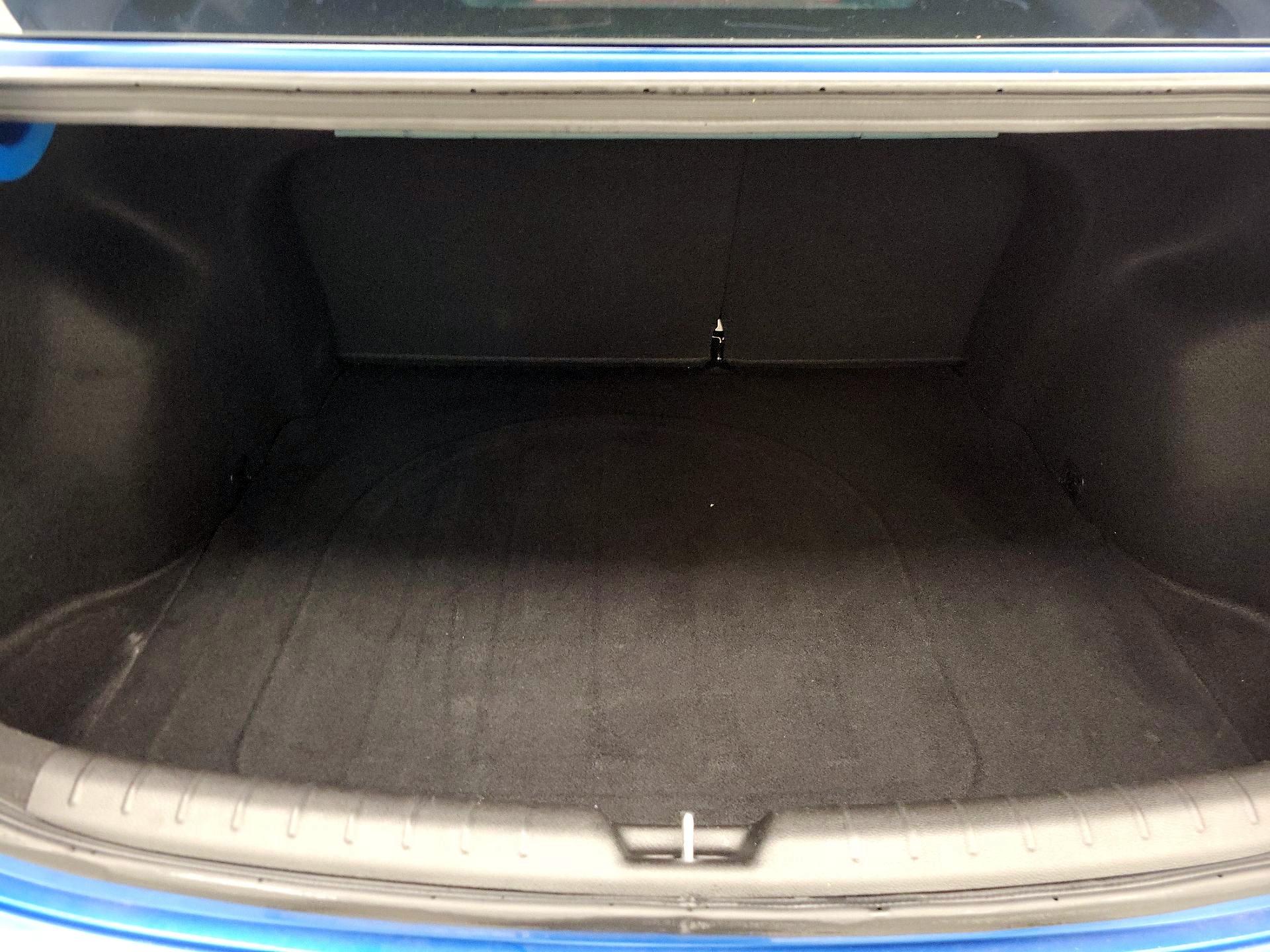 Thumbnail: 2021 Kia Rio - 20