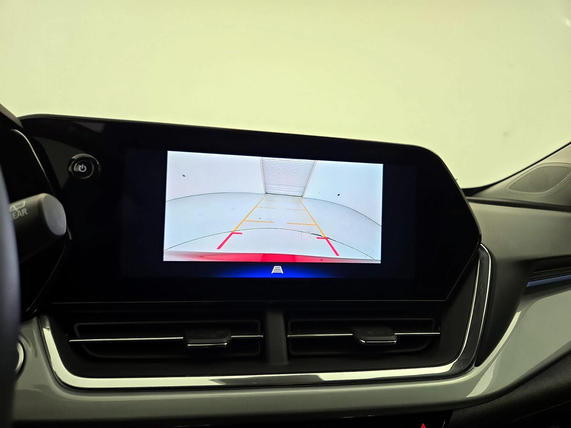 Thumbnail: 2025 Chevrolet Trax - 14