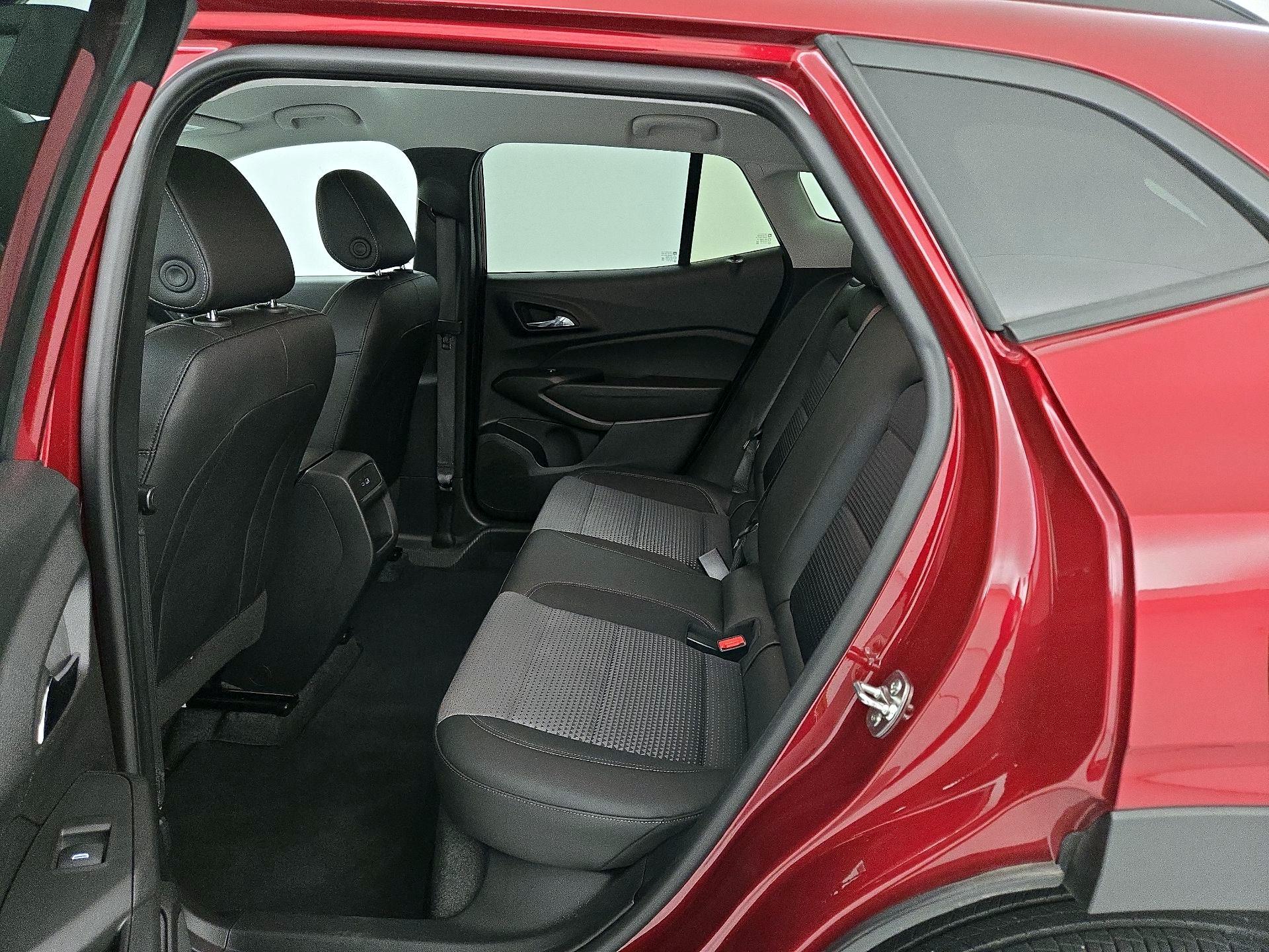 Thumbnail: 2025 Chevrolet Trax - 19