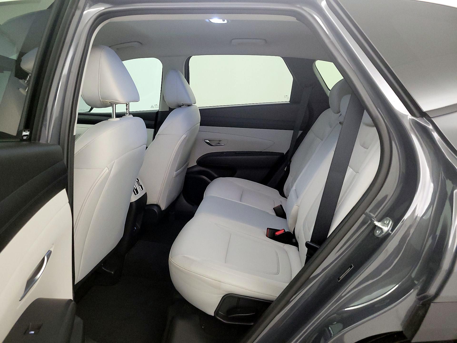 Thumbnail: 2025 Hyundai Tucson - 18