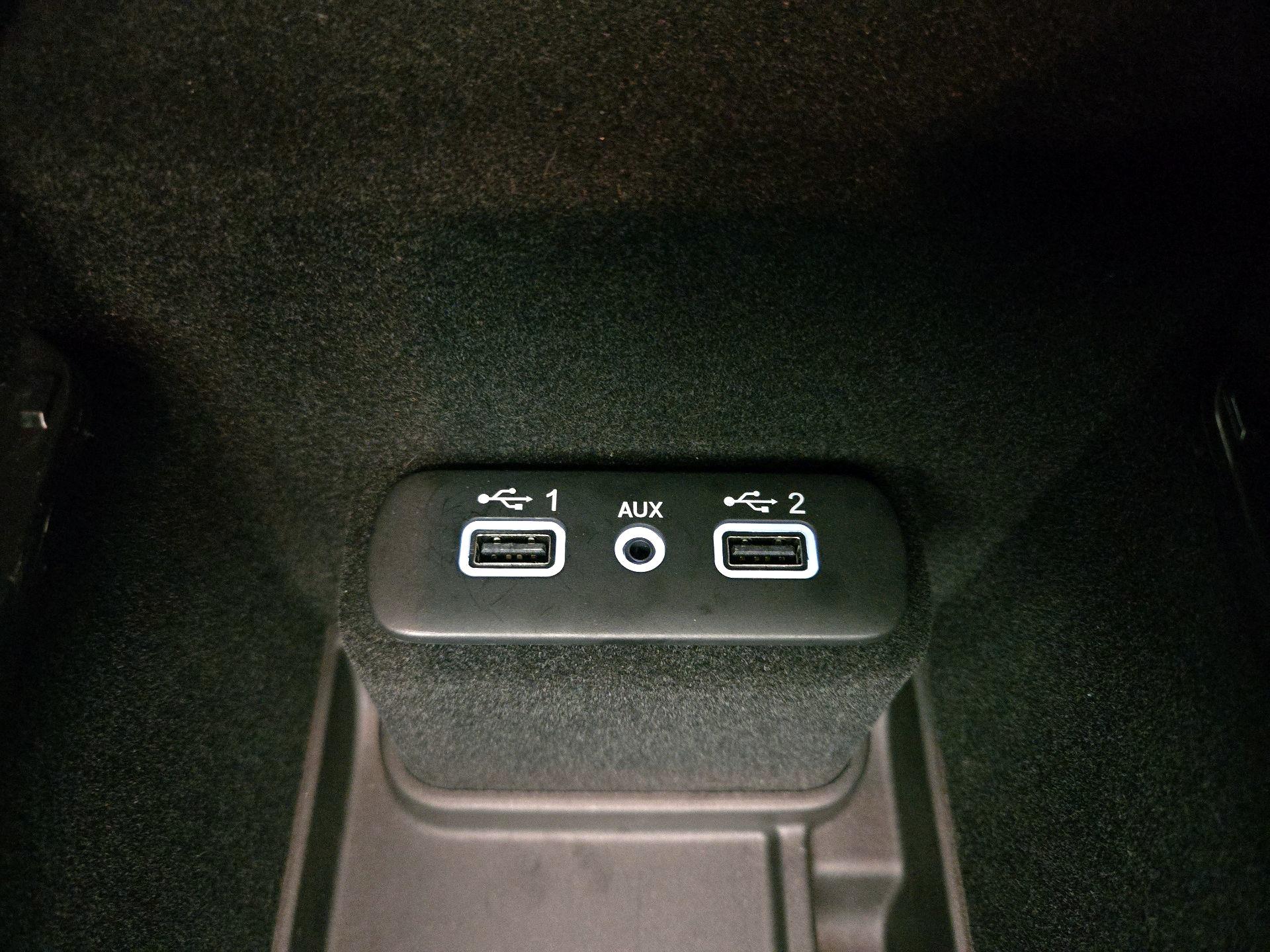 Thumbnail: 2023 Dodge Charger - 18