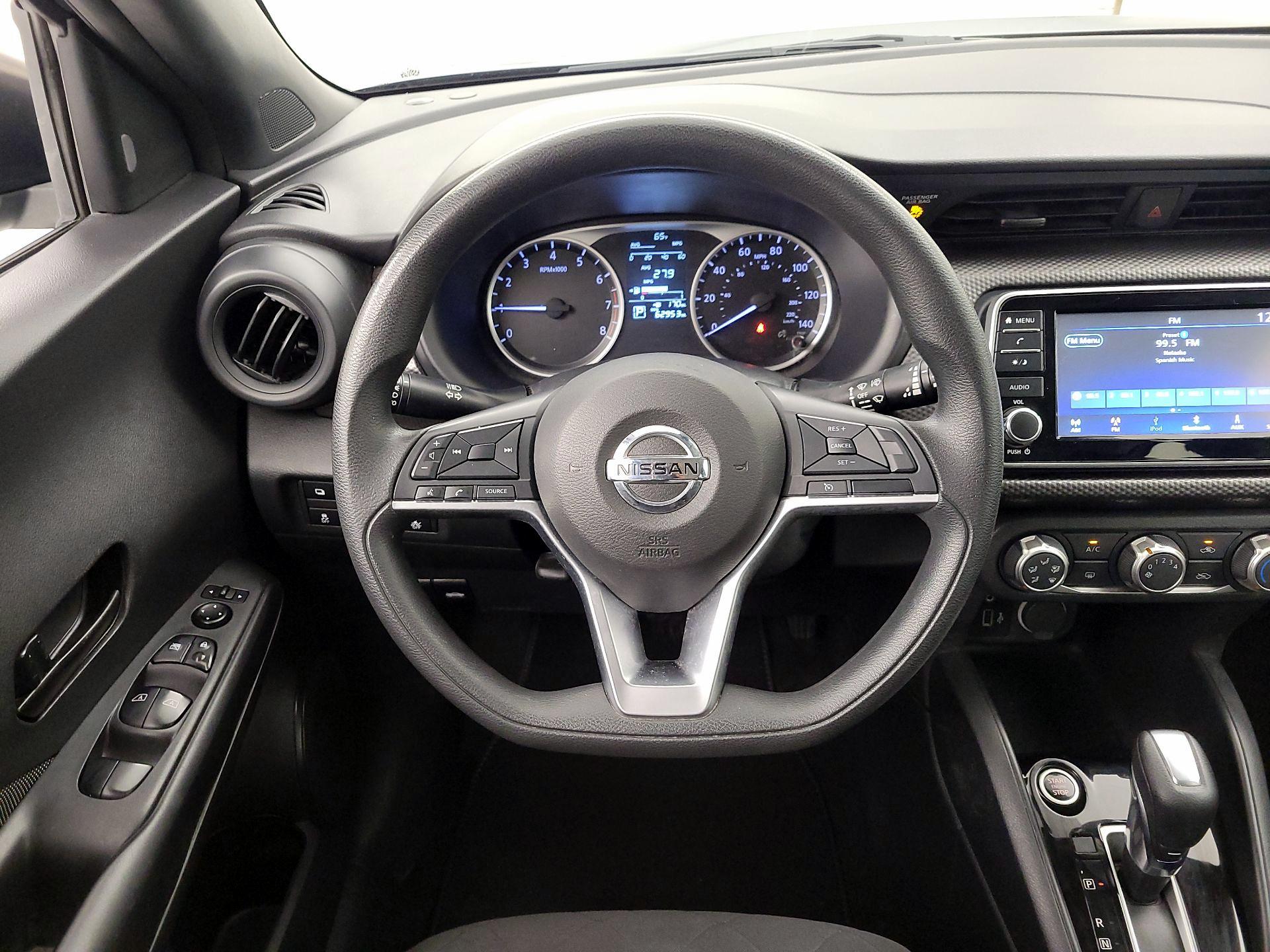 Thumbnail: 2020 Nissan Kicks - 10