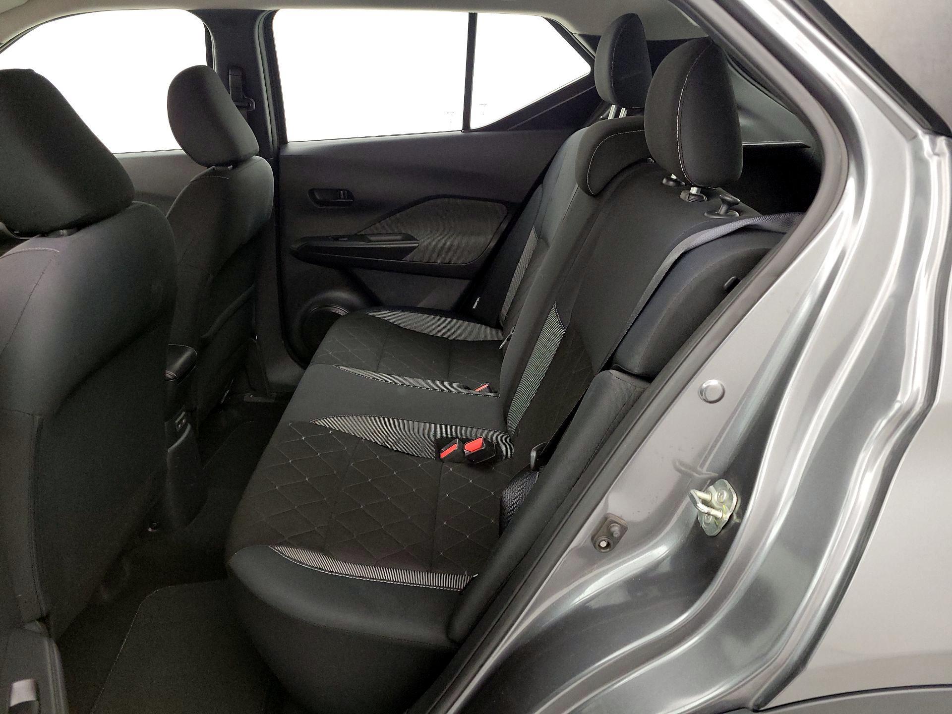 Thumbnail: 2020 Nissan Kicks - 19