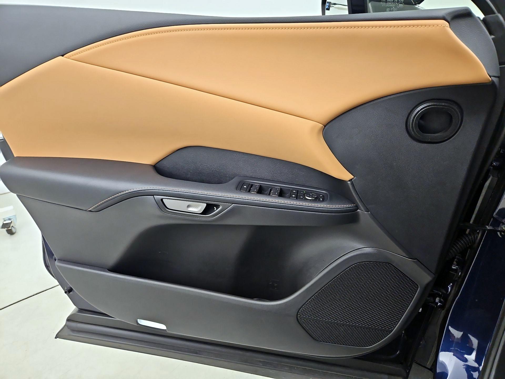 Thumbnail: 2025 Lexus RX - 12