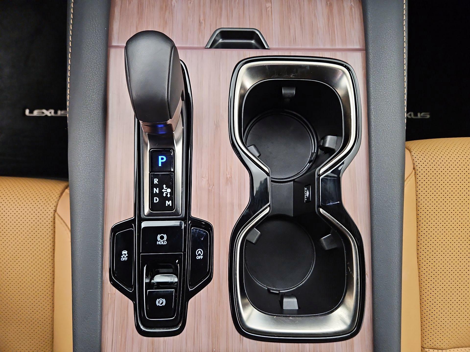 Thumbnail: 2025 Lexus RX - 17