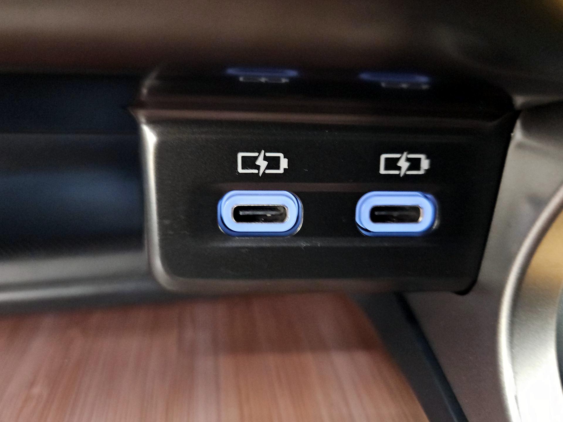 Thumbnail: 2025 Lexus RX - 18