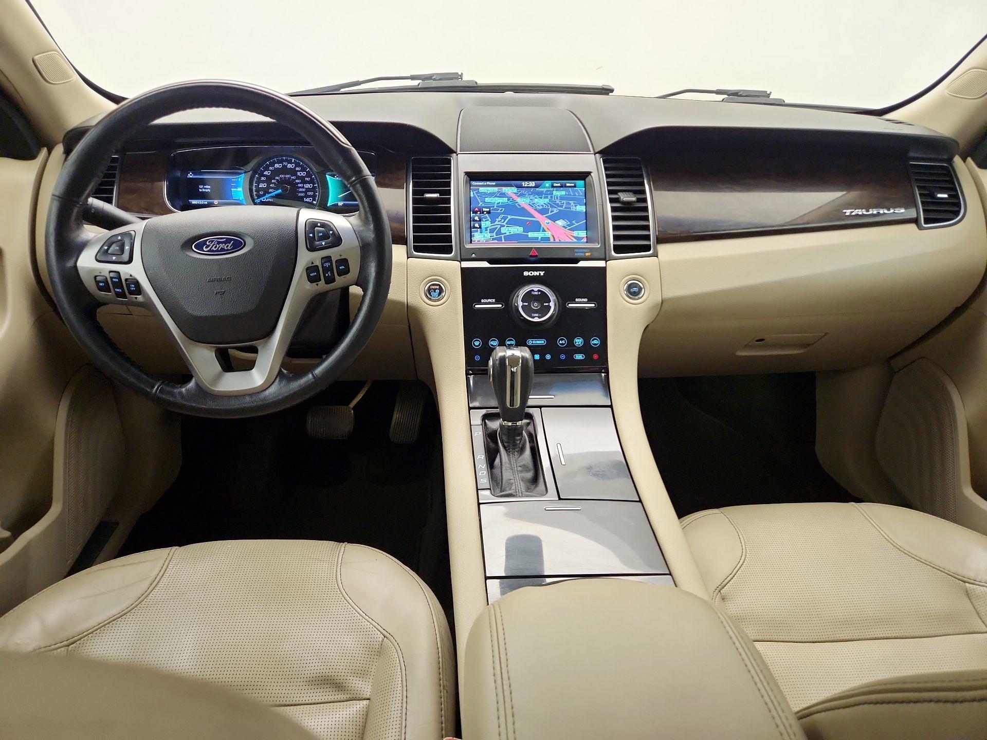 Thumbnail: 2014 Ford Taurus - 9