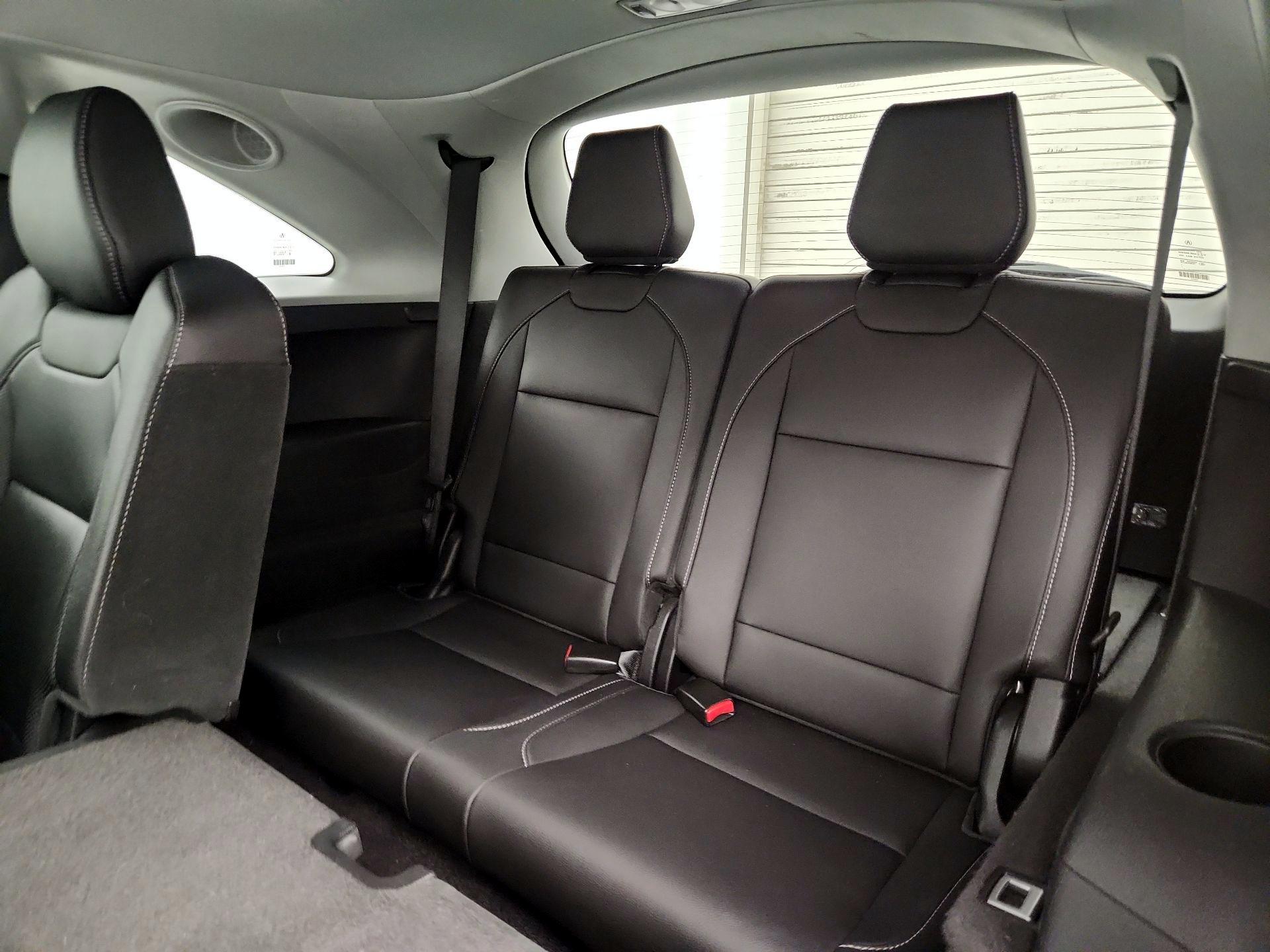 Thumbnail: 2019 Acura MDX - 19