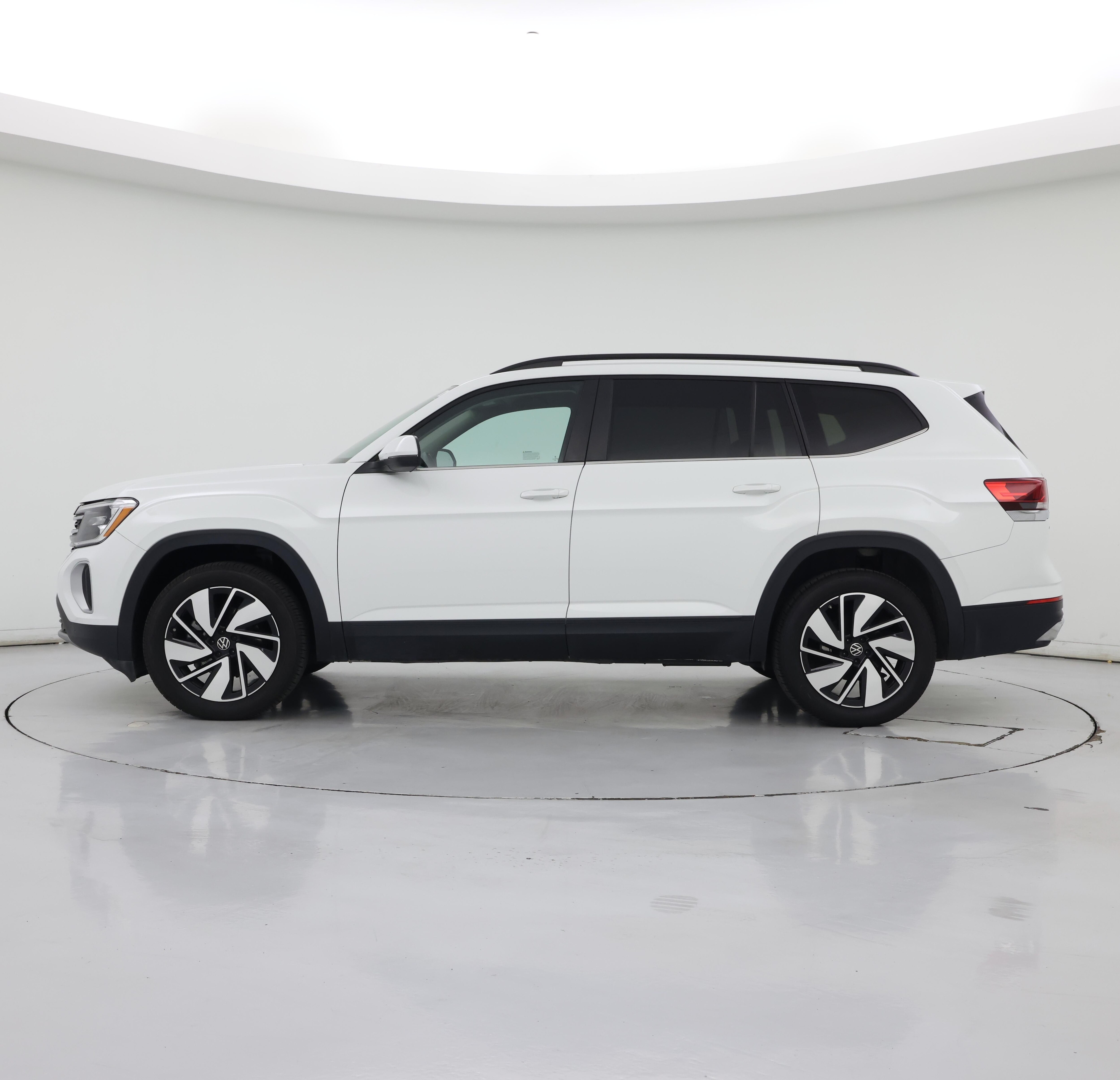Thumbnail: 2025 Volkswagen Atlas - 3
