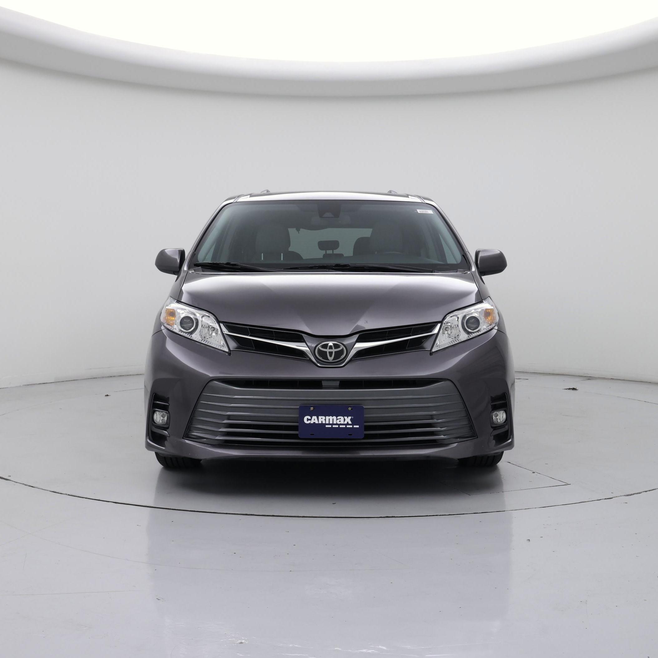 Thumbnail: 2018 Toyota Sienna - 5