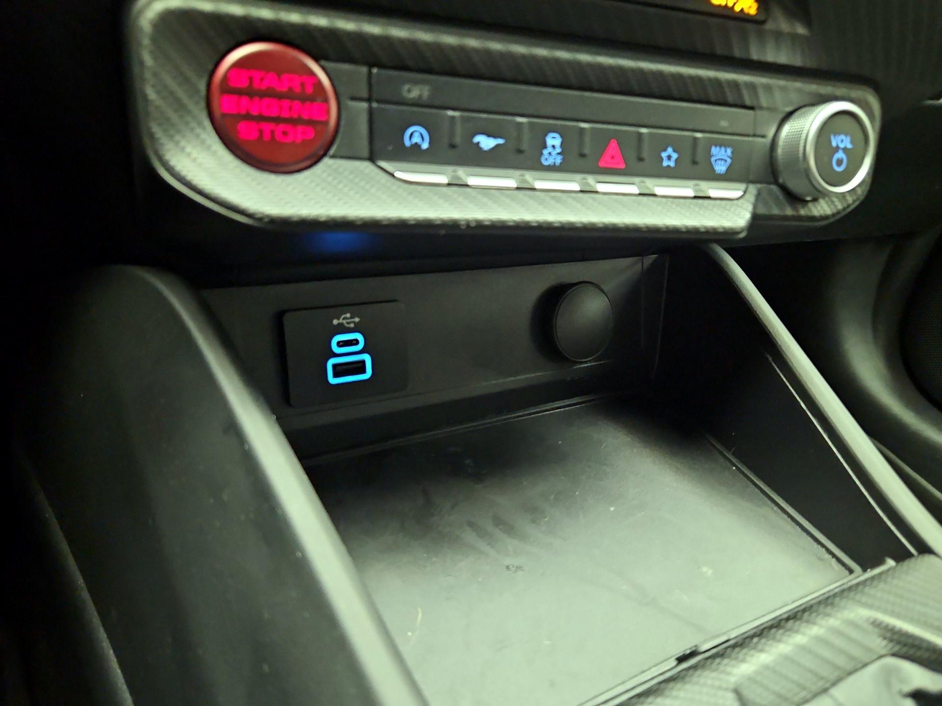 Thumbnail: 2025 Ford Mustang - 18